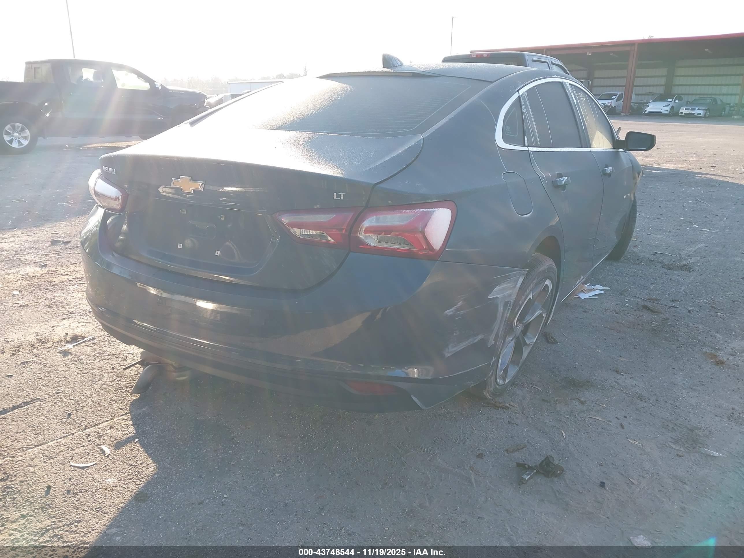 CHEVROLET MALIBU image 4