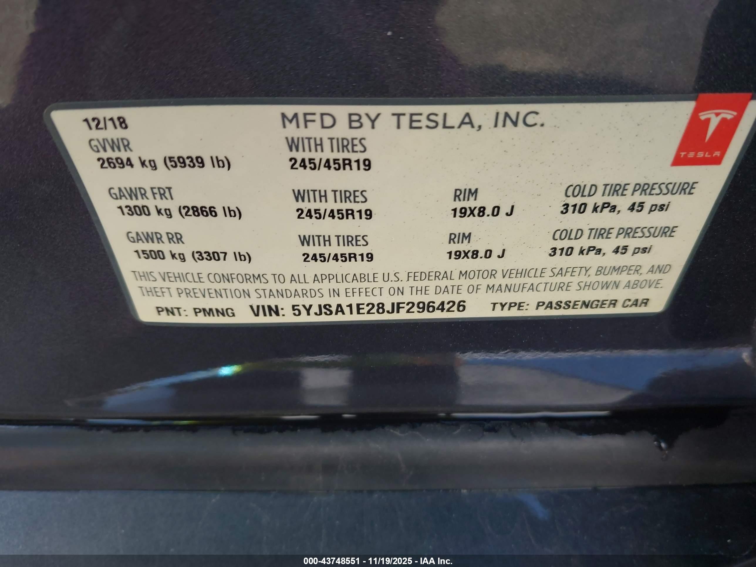 TESLA MODEL image 9