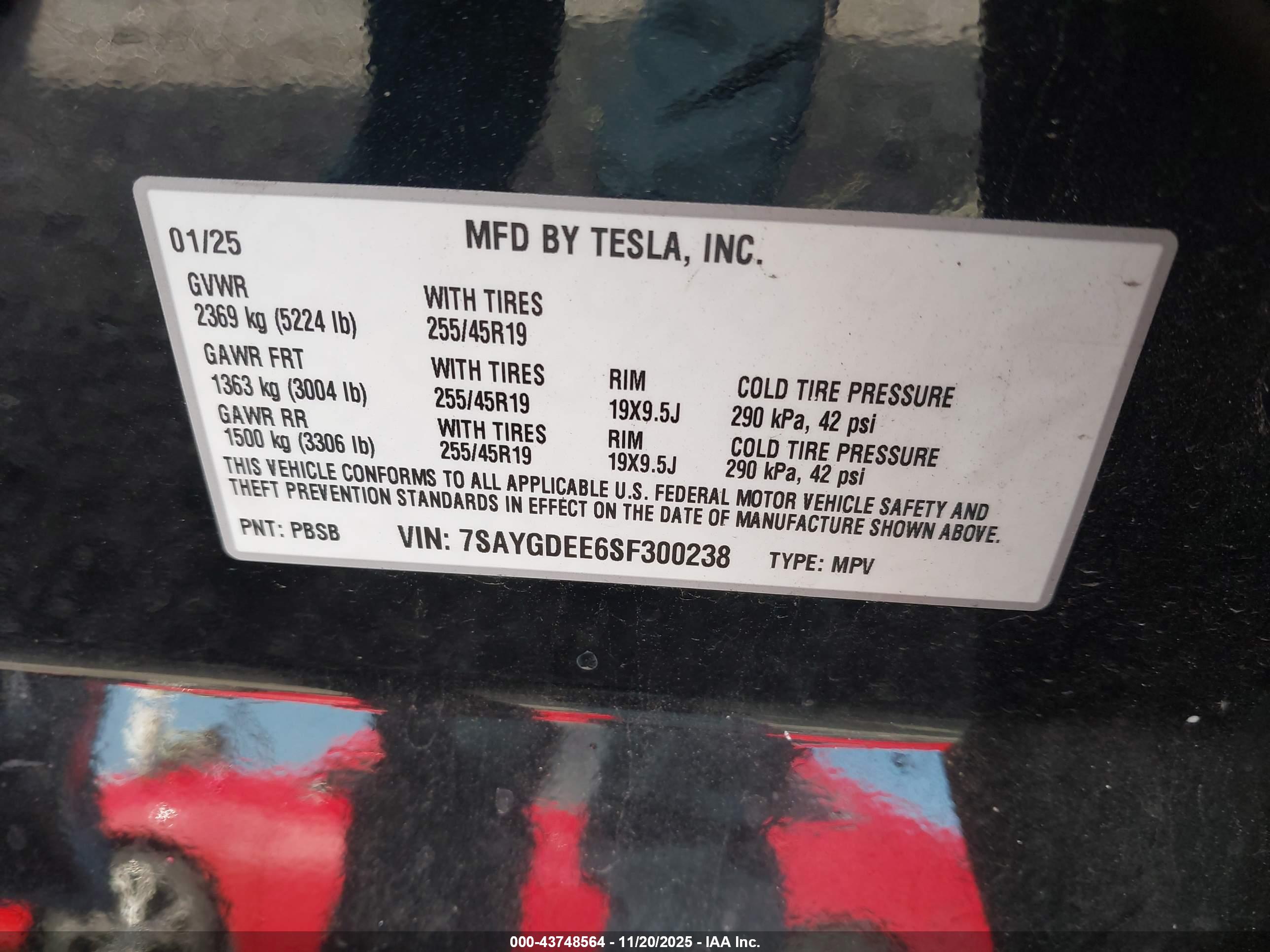 TESLA MODEL image 9