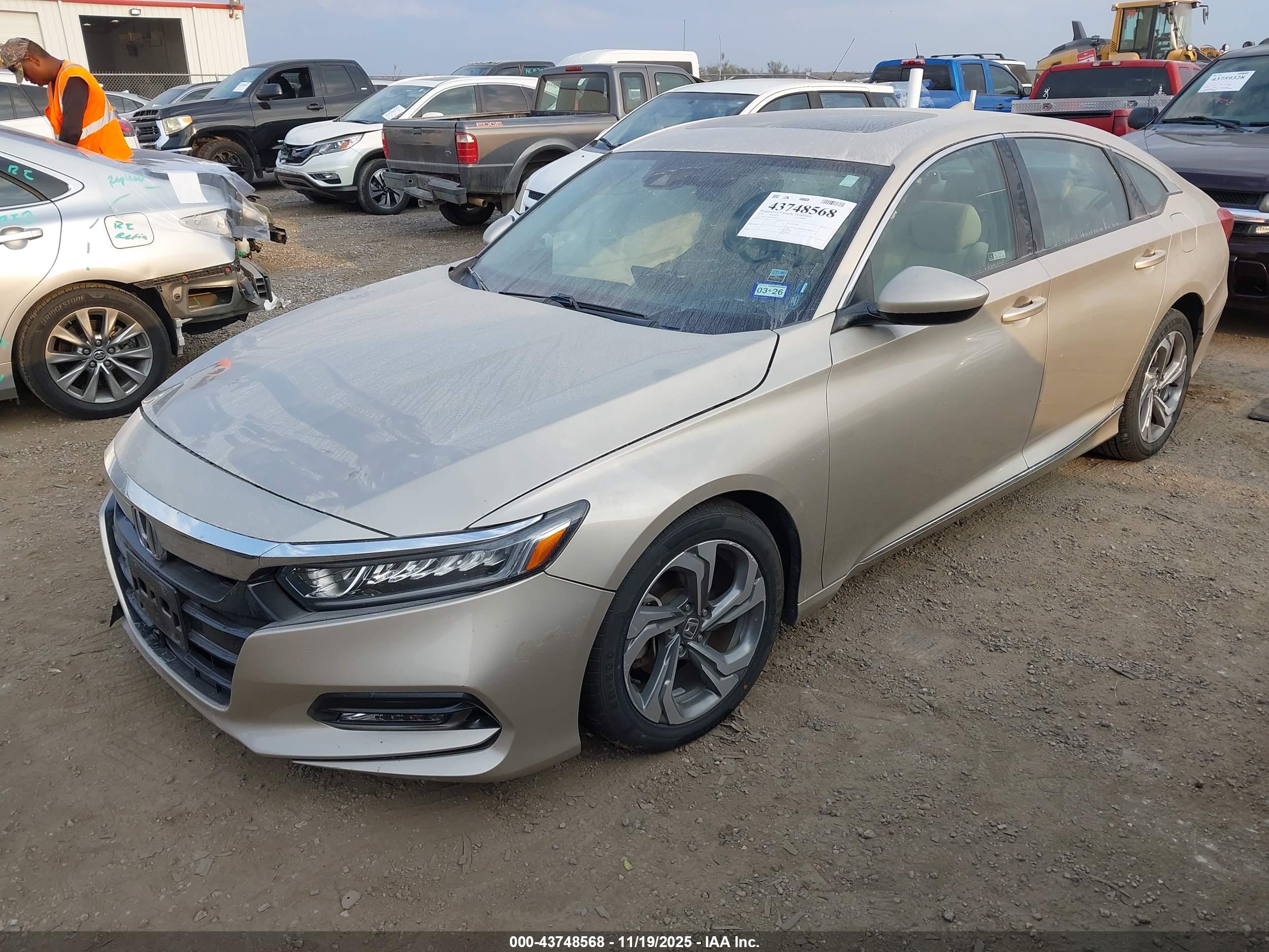 HONDA ACCORD image 2