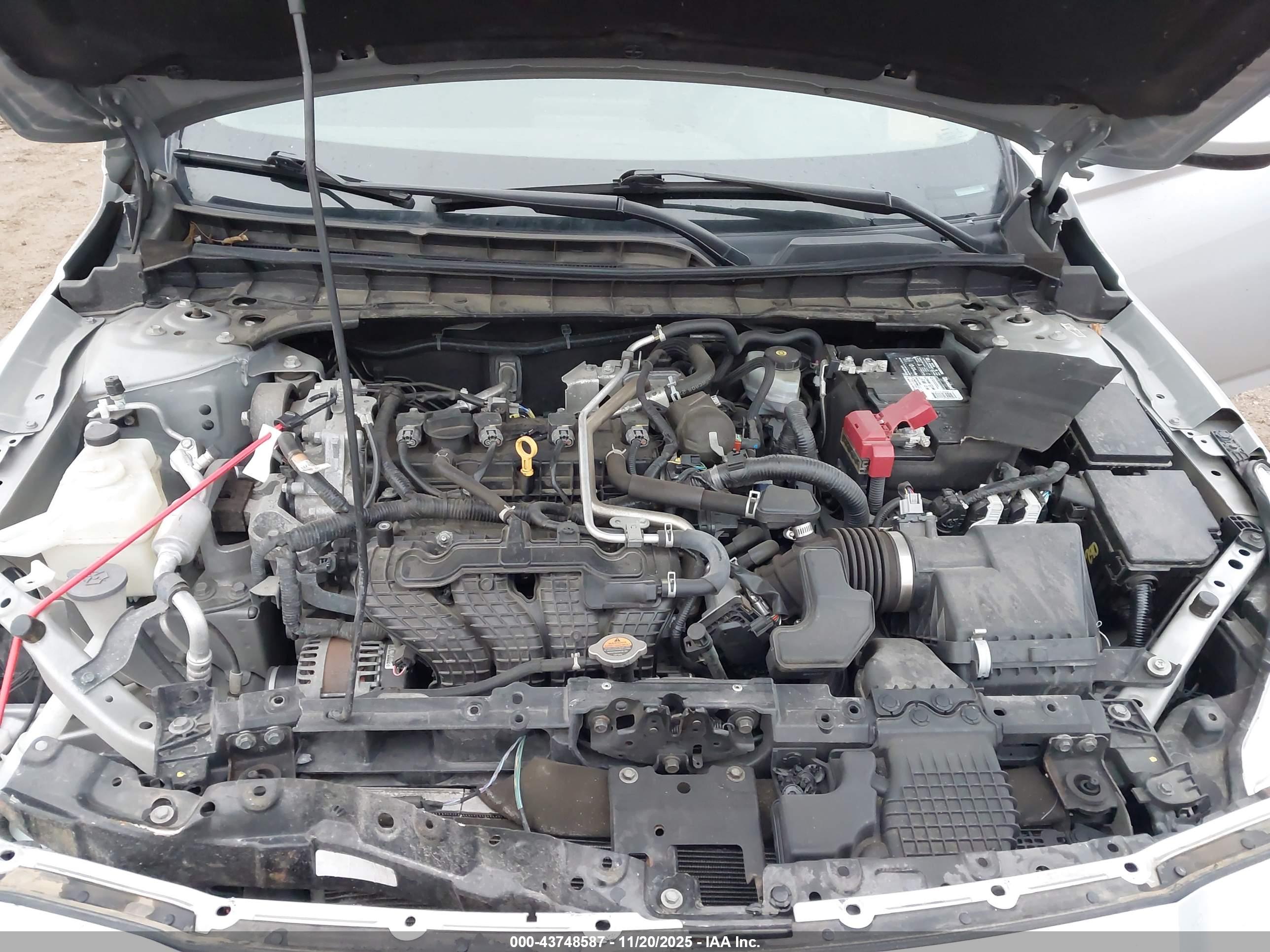 NISSAN ALTIMA image 10