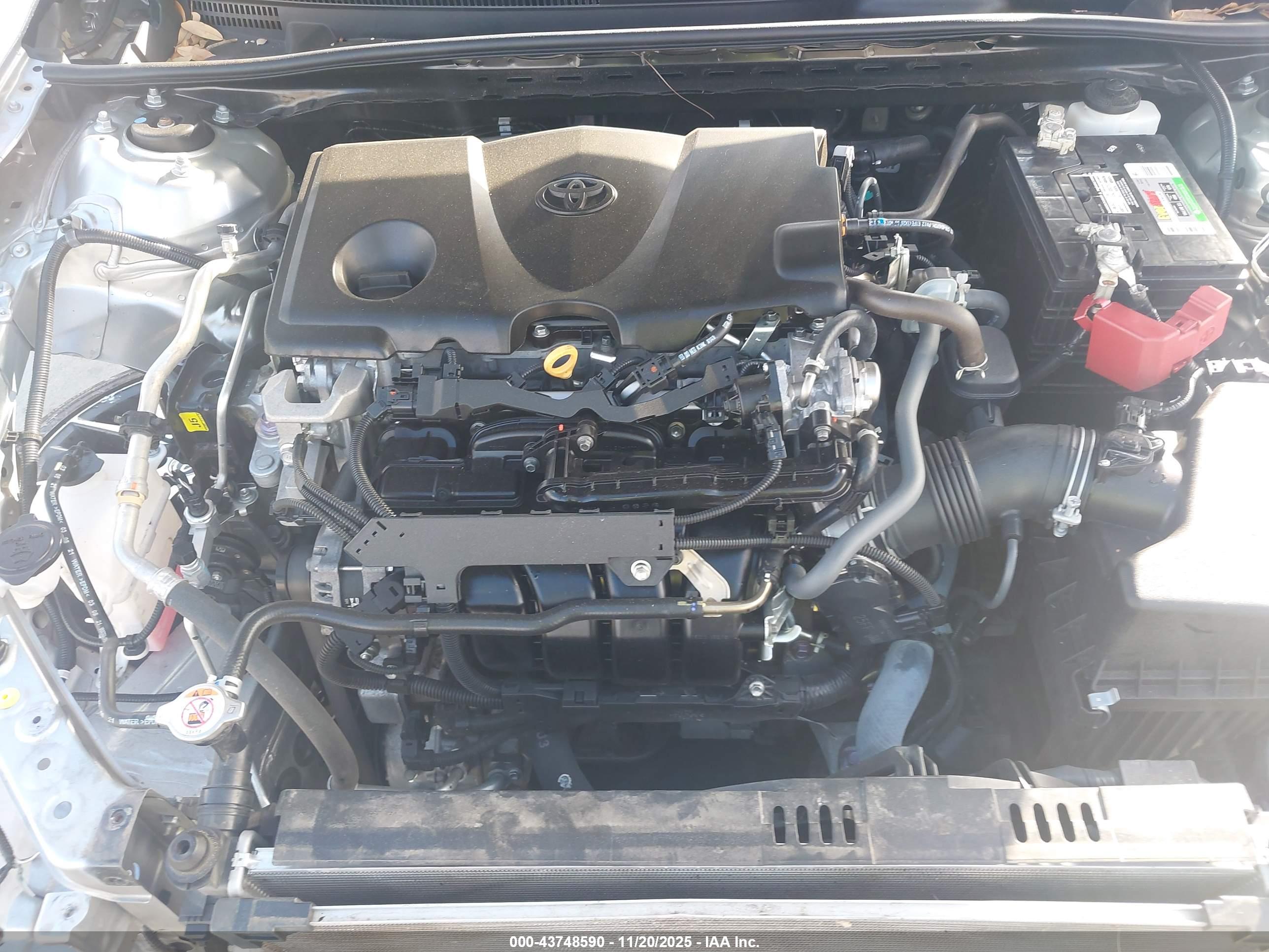 TOYOTA CAMRY image 10
