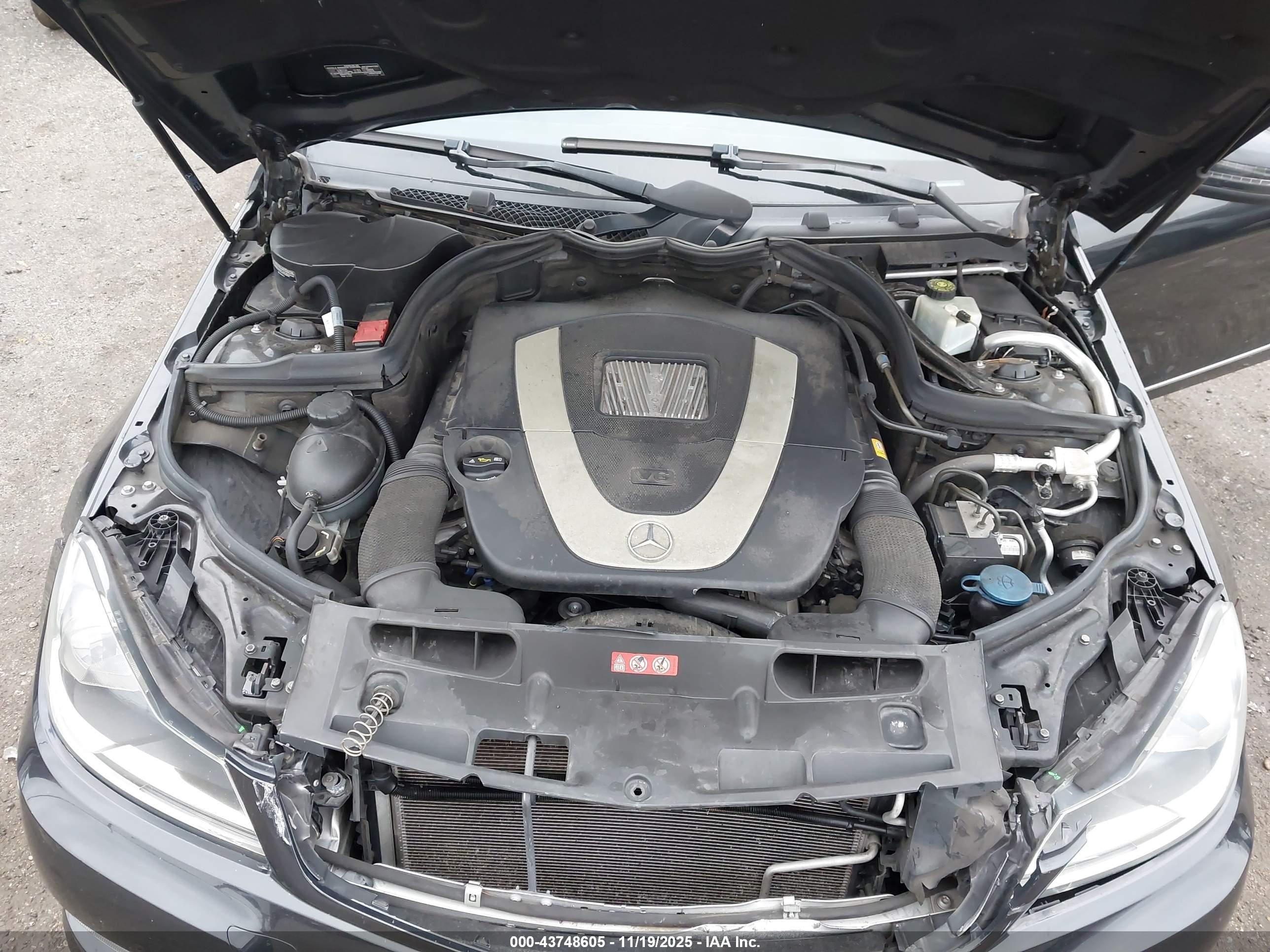 MERCEDES-BENZ C image 10