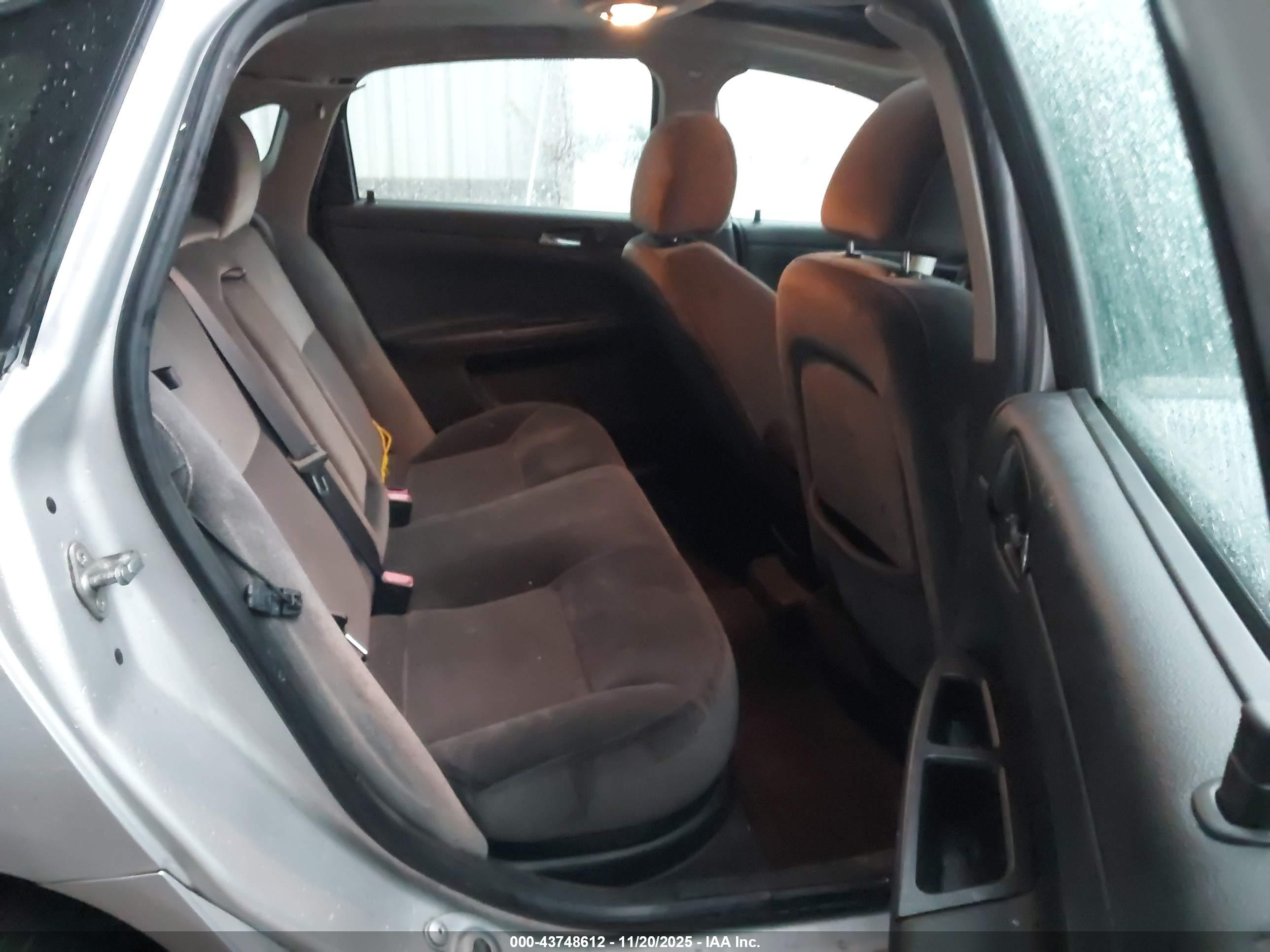 CHEVROLET IMPALA image 8