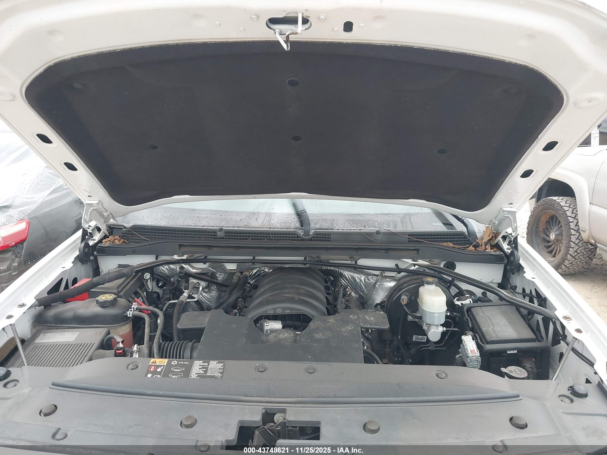 GMC SIERRA image 10