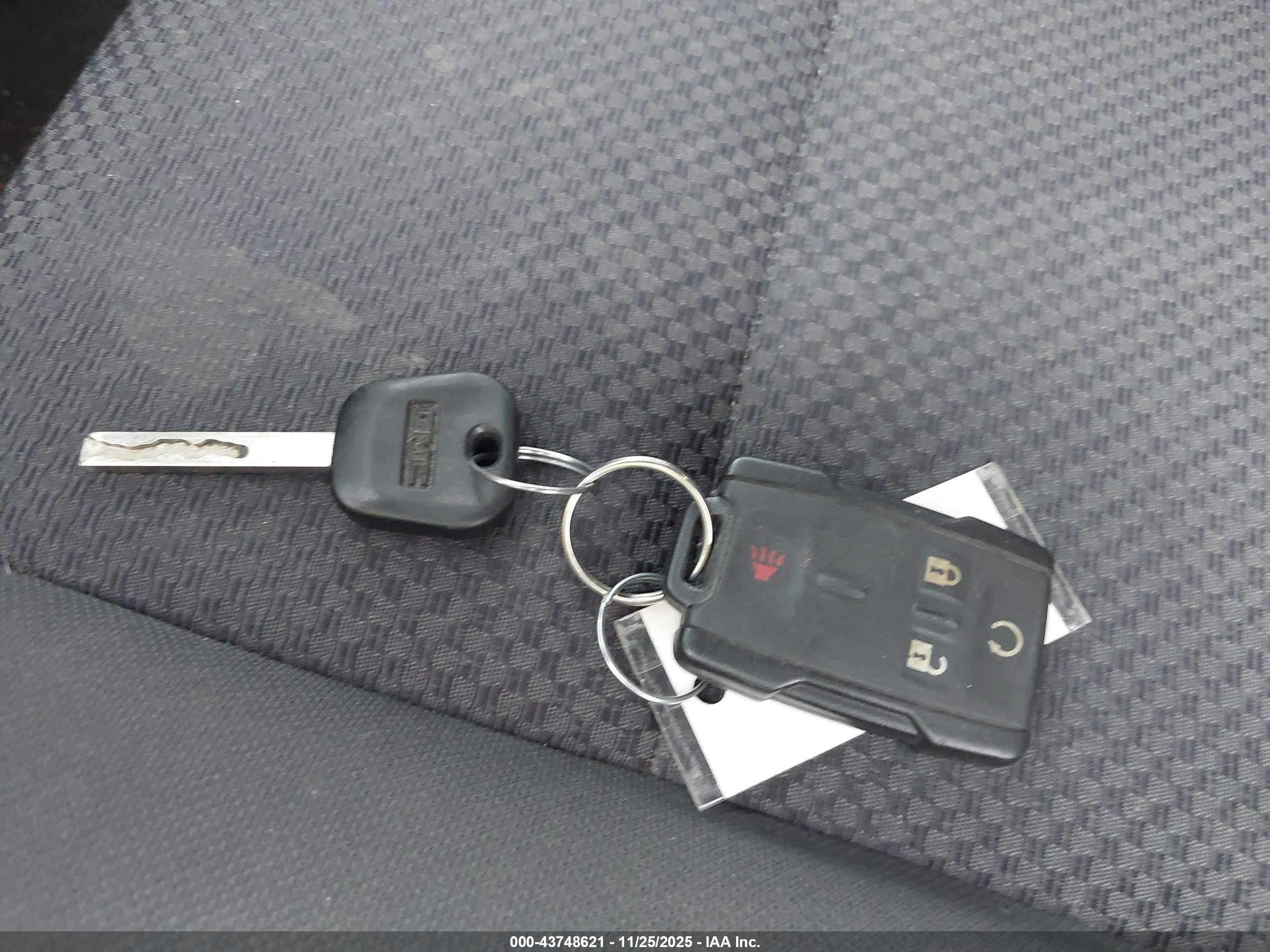 GMC SIERRA image 11