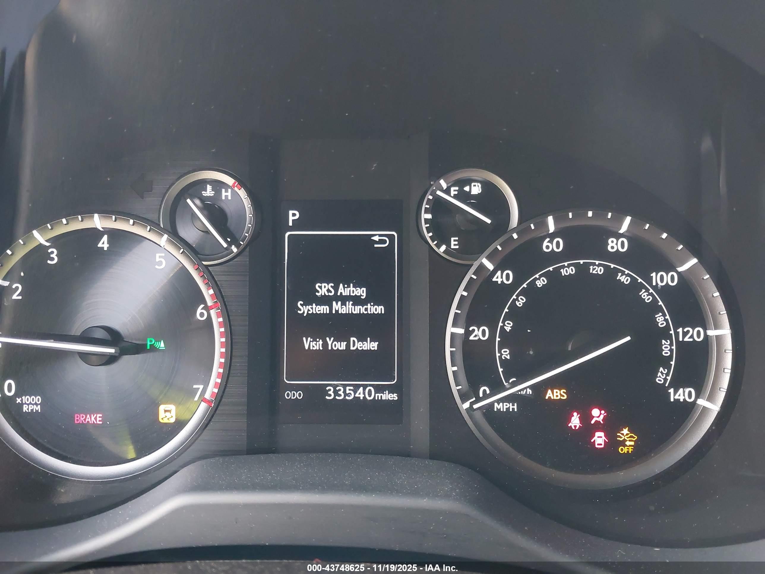 LEXUS GX image 7