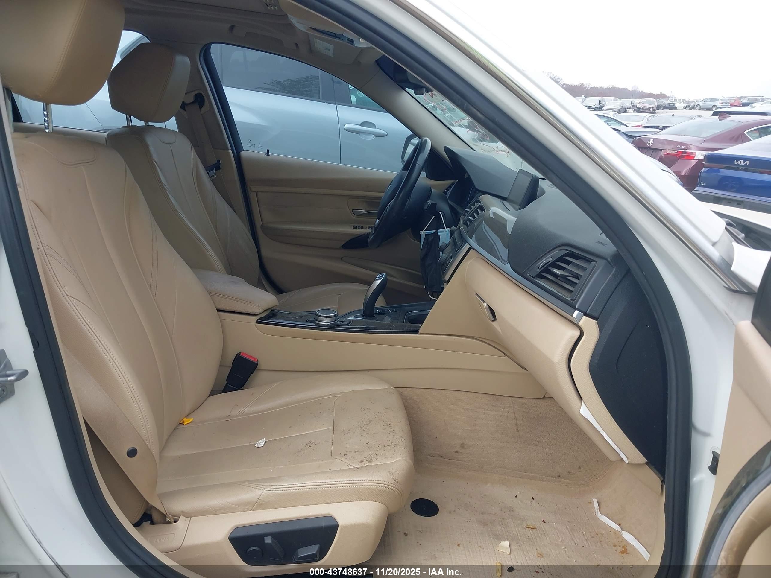 BMW 328I image 5