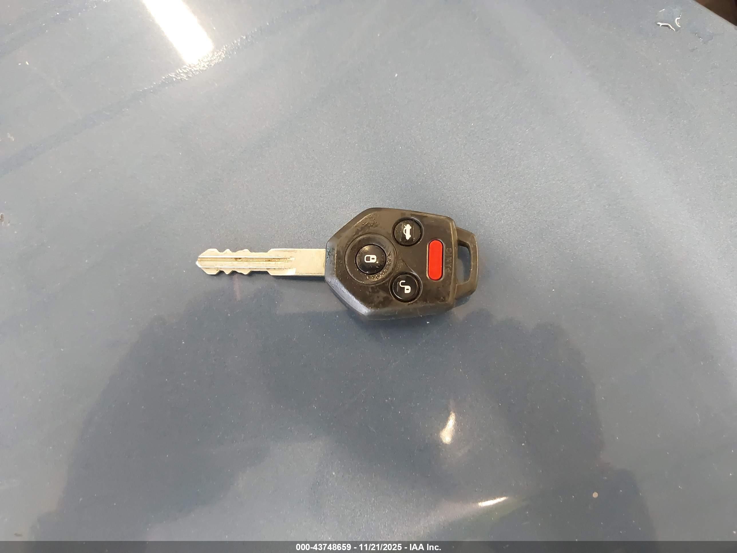 SUBARU OUTBACK image 11