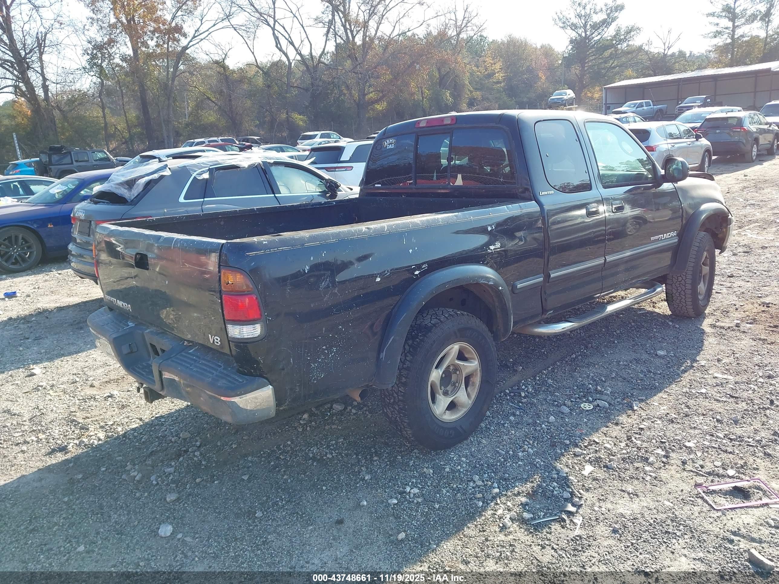 TOYOTA TUNDRA image 4