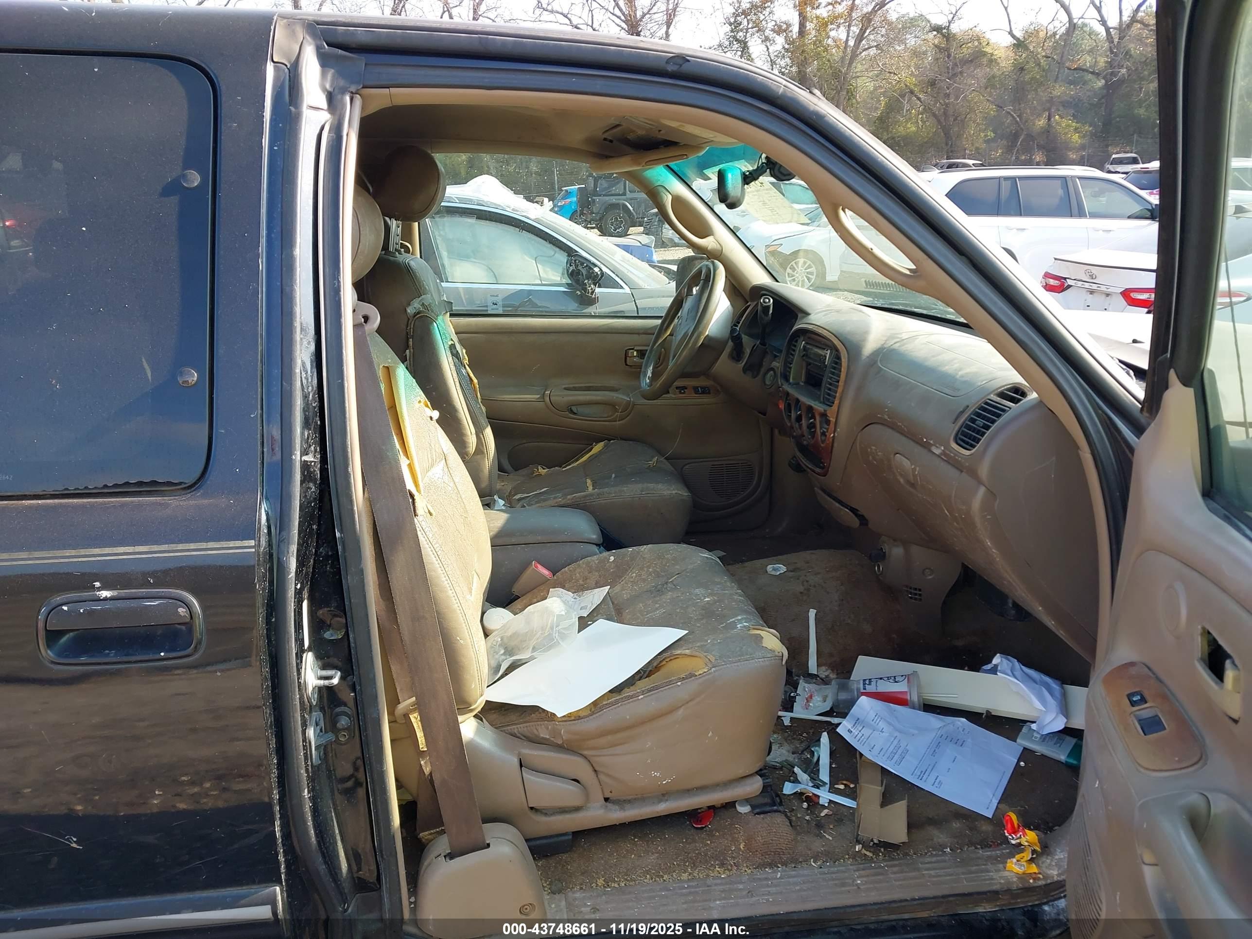 TOYOTA TUNDRA image 5