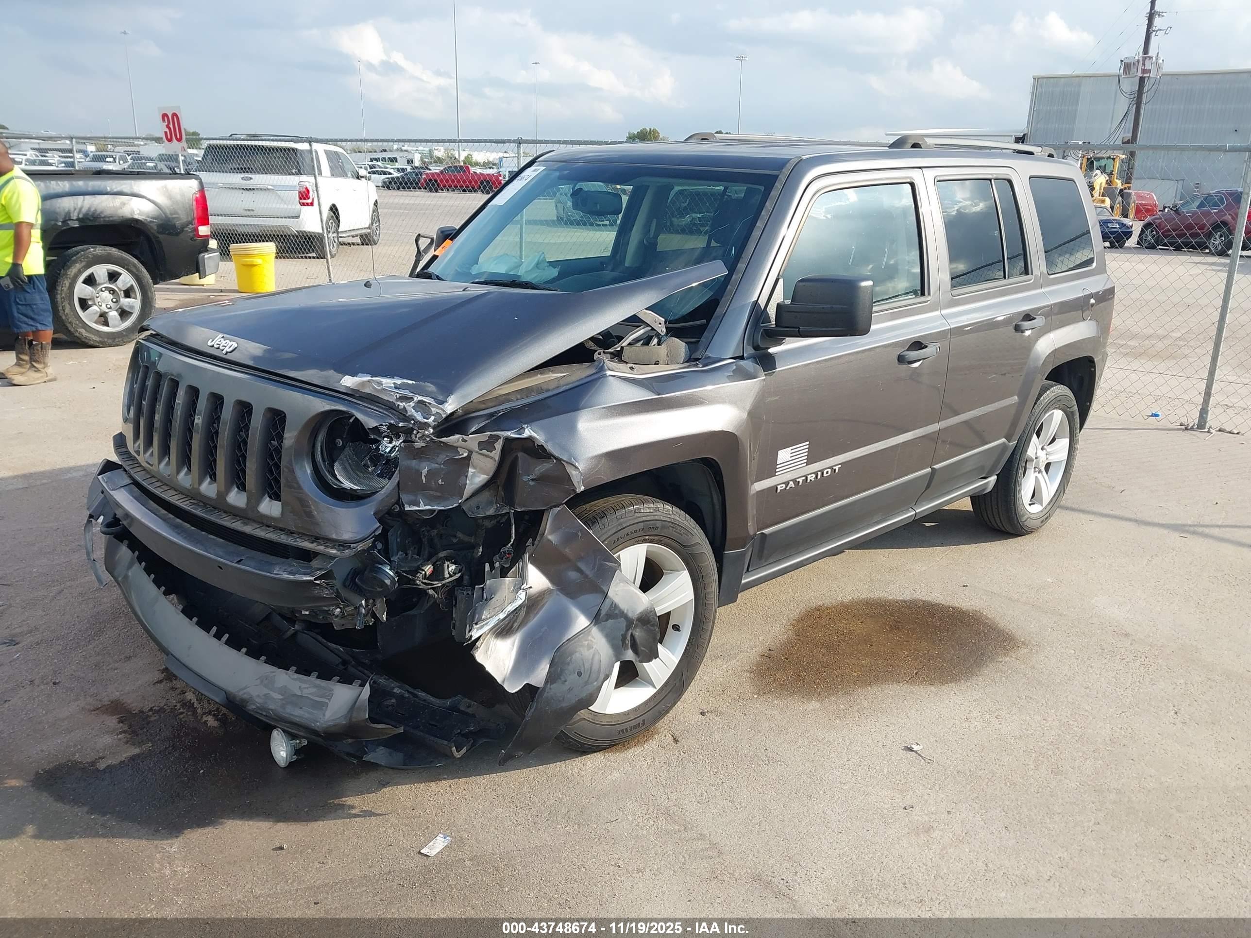 JEEP PATRIOT image 2
