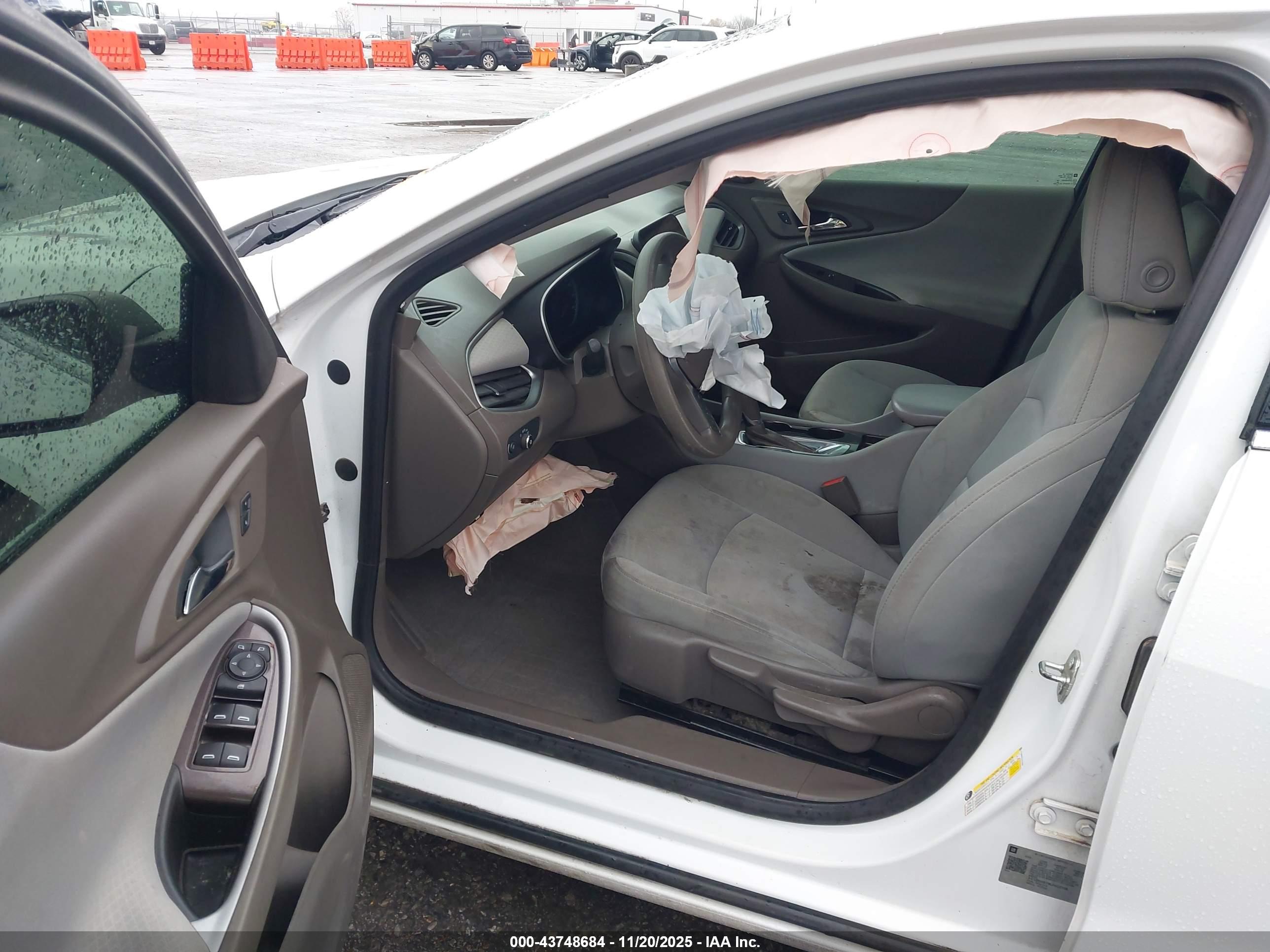 CHEVROLET MALIBU image 5