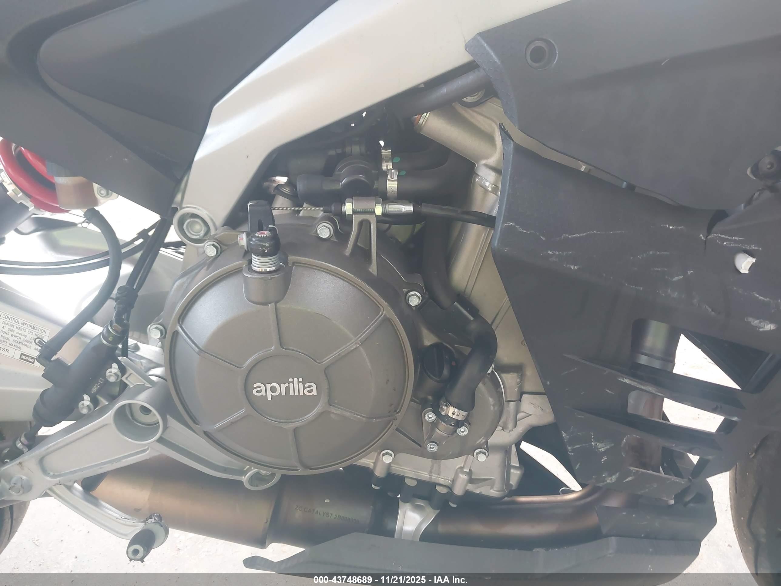 APRILIA RS image 8