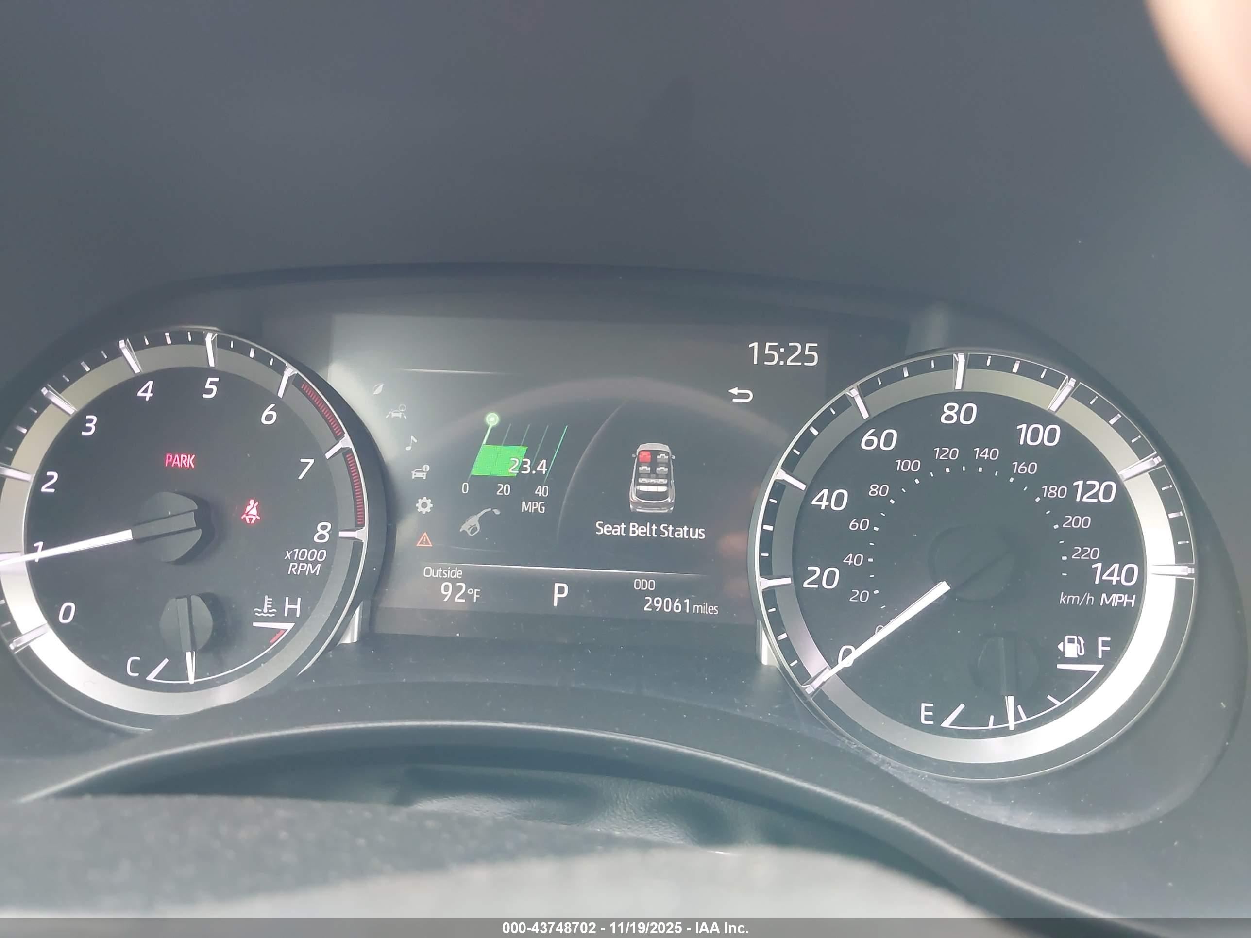 TOYOTA HIGHLANDER image 7