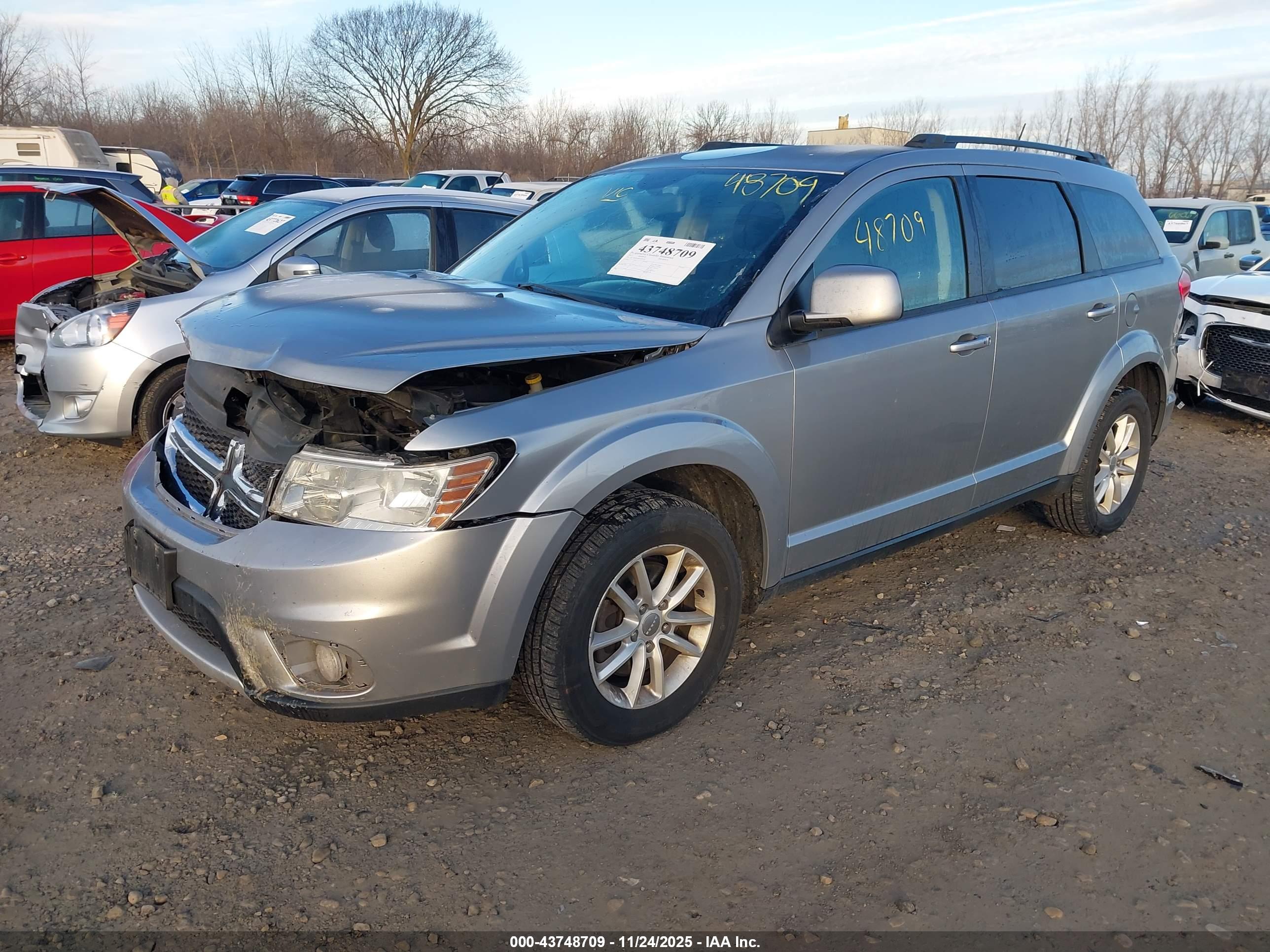 DODGE JOURNEY image 2