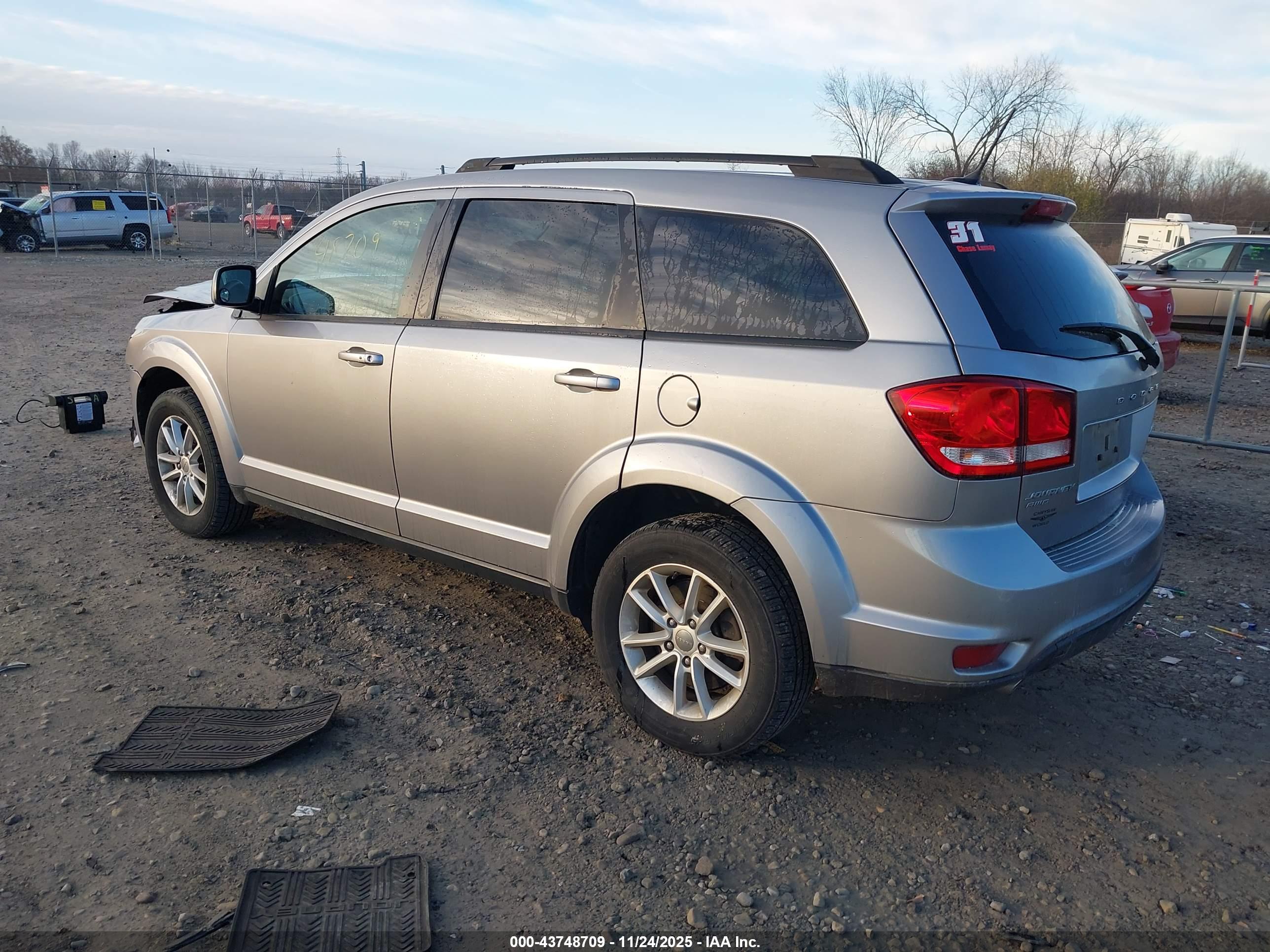 DODGE JOURNEY image 3