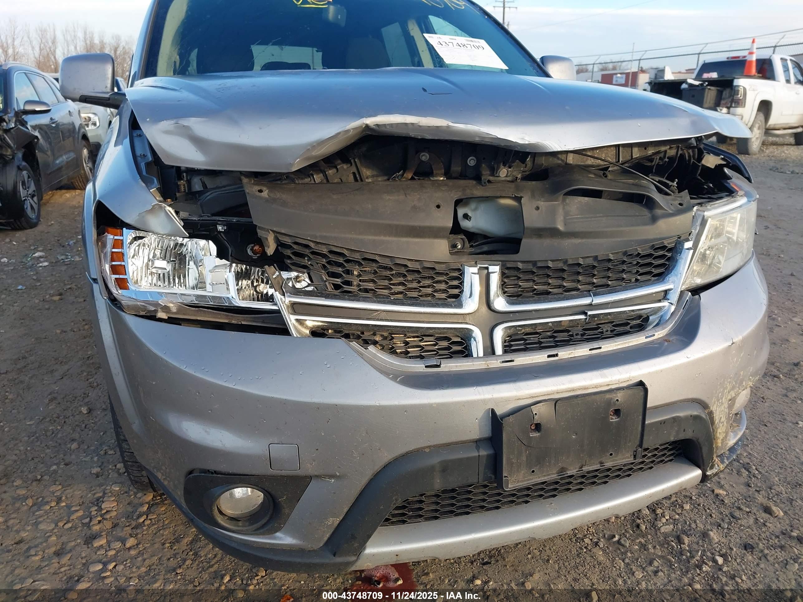 DODGE JOURNEY image 6