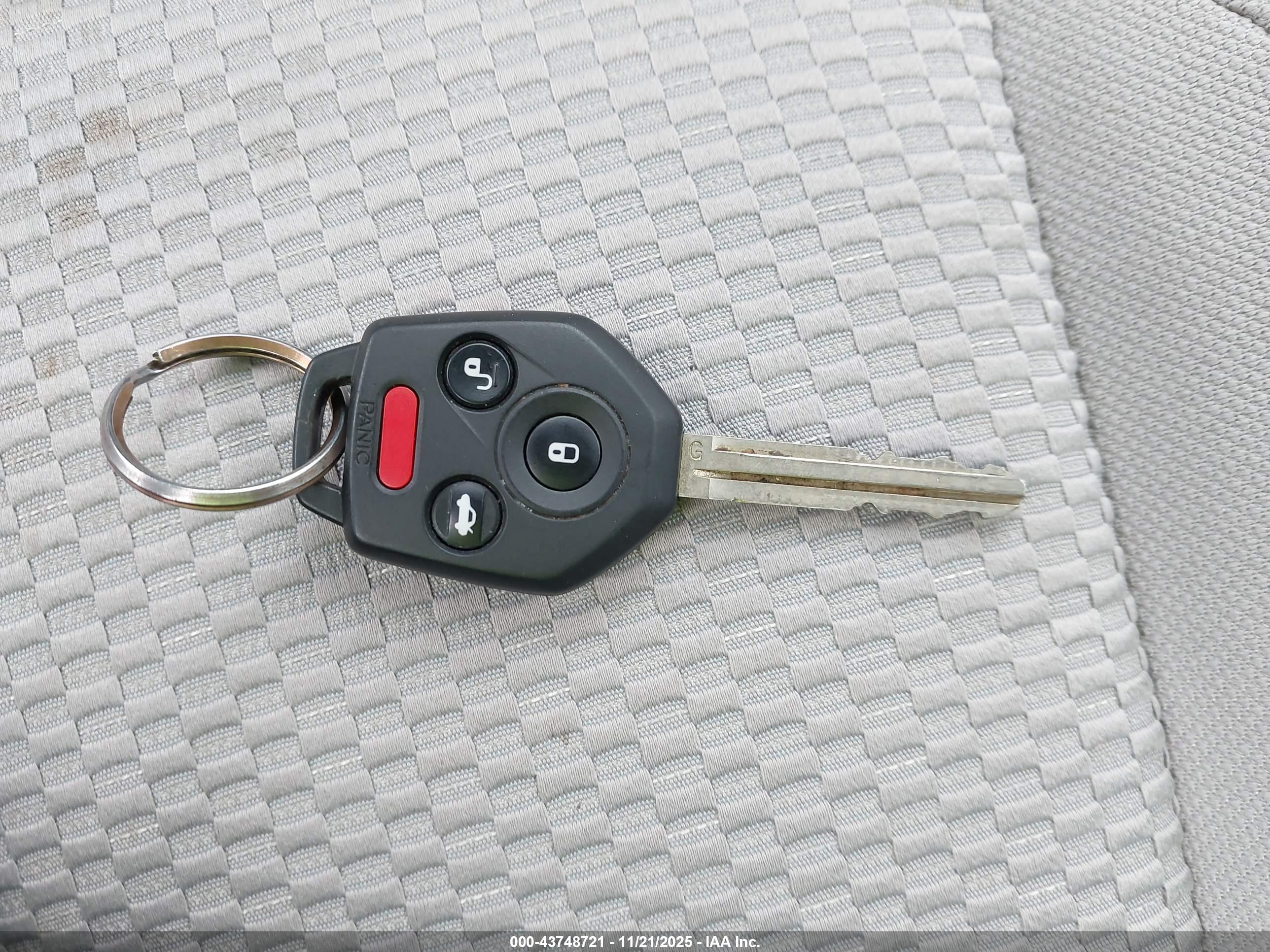 SUBARU FORESTER image 11