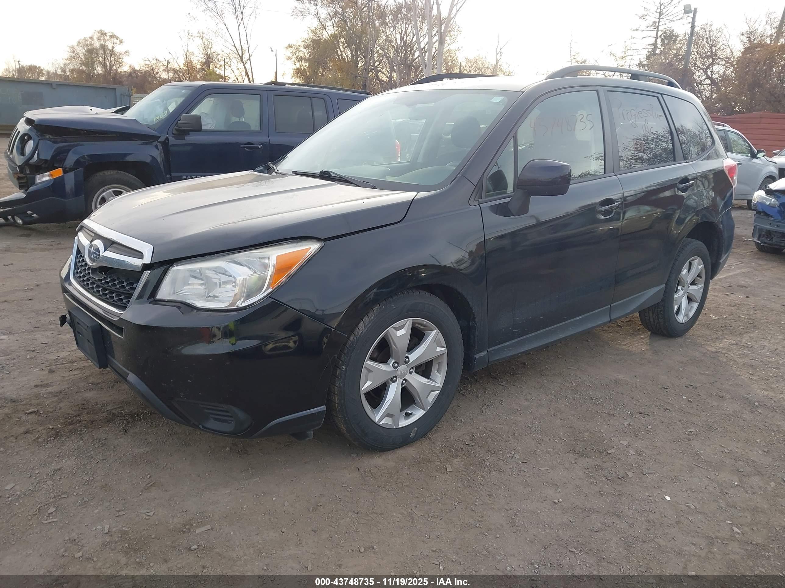 SUBARU FORESTER image 2
