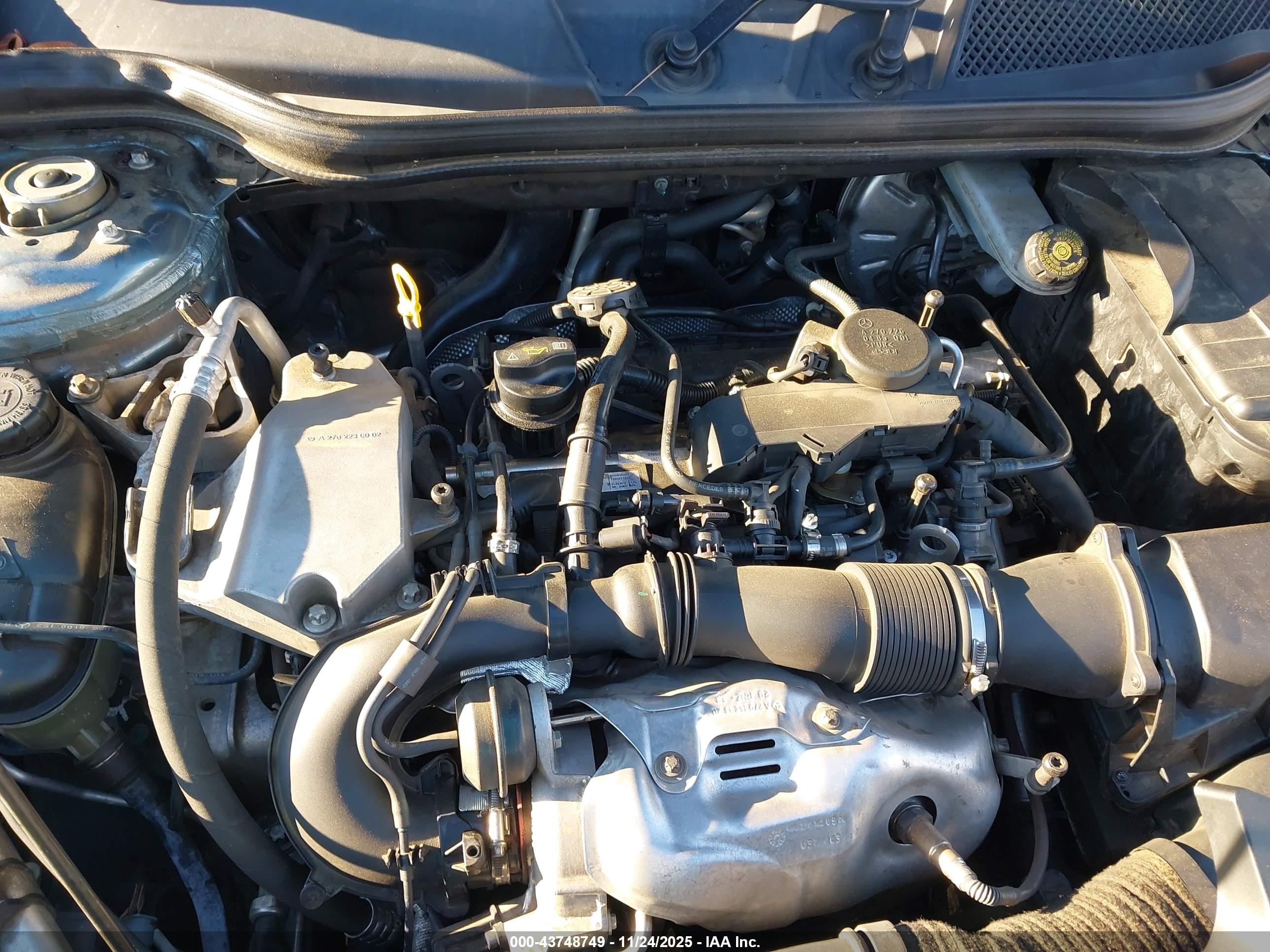 MERCEDES-BENZ CLA image 10