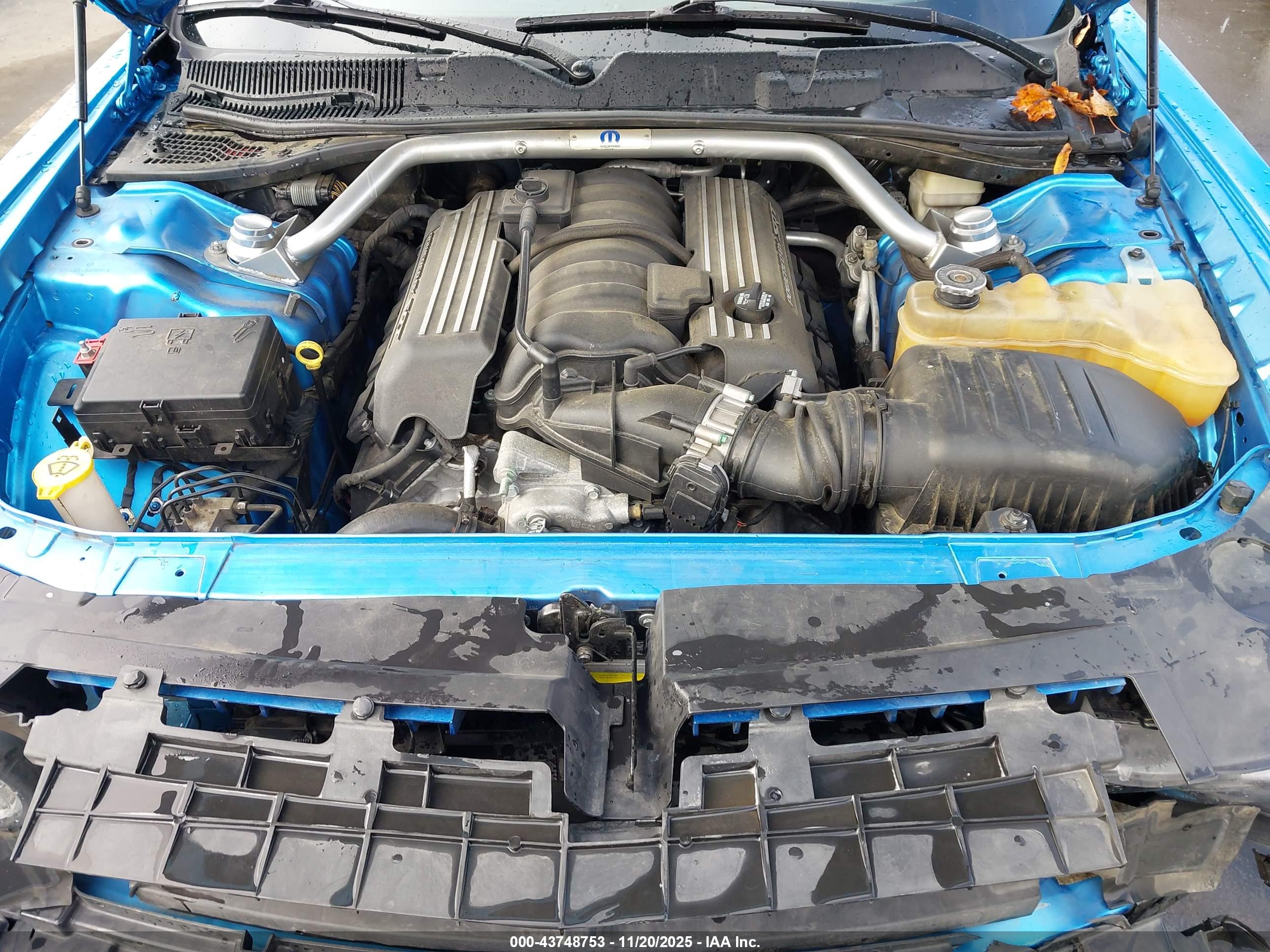 DODGE CHALLENGER image 10