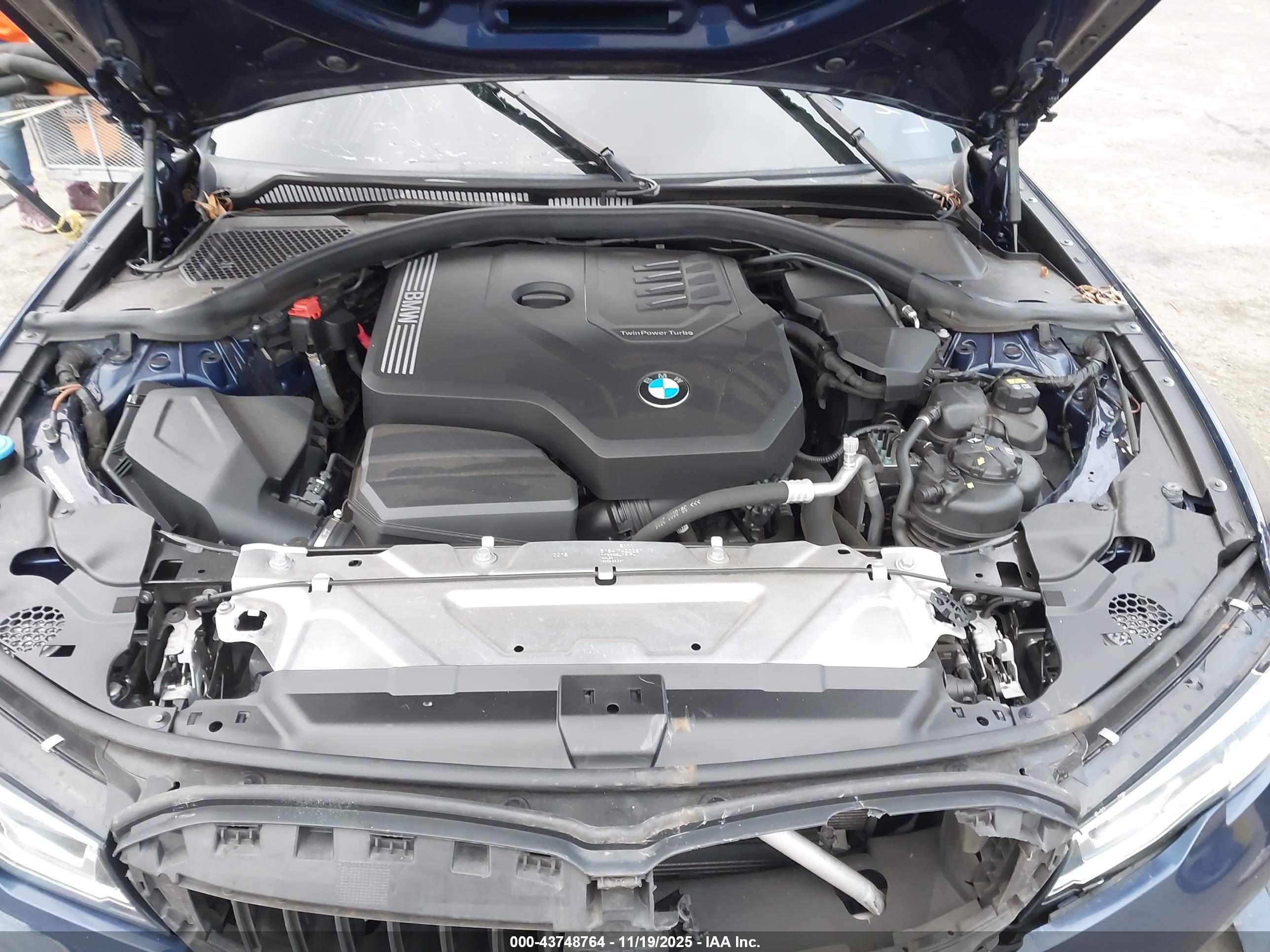 BMW 330I image 10