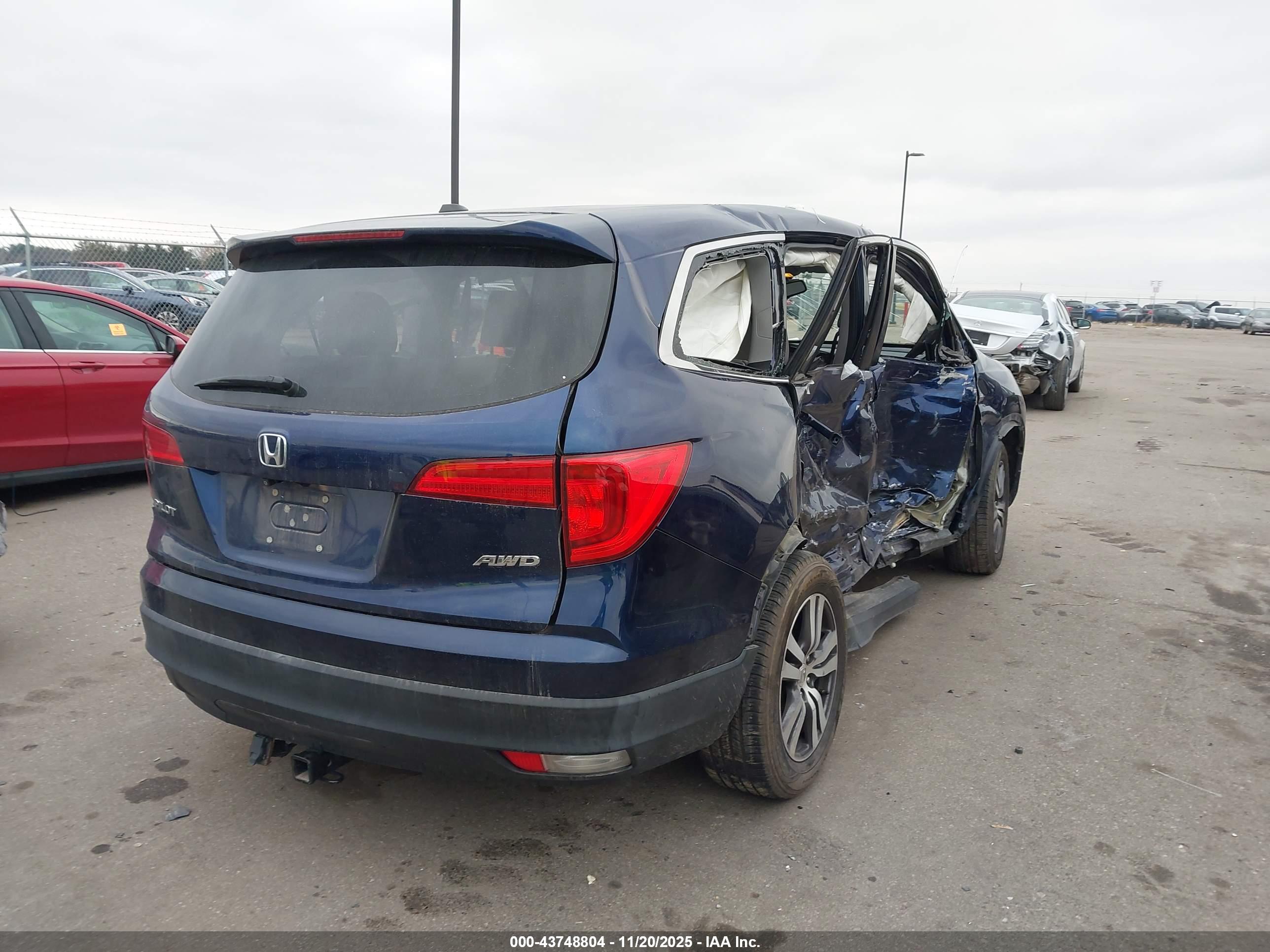 HONDA PILOT image 4