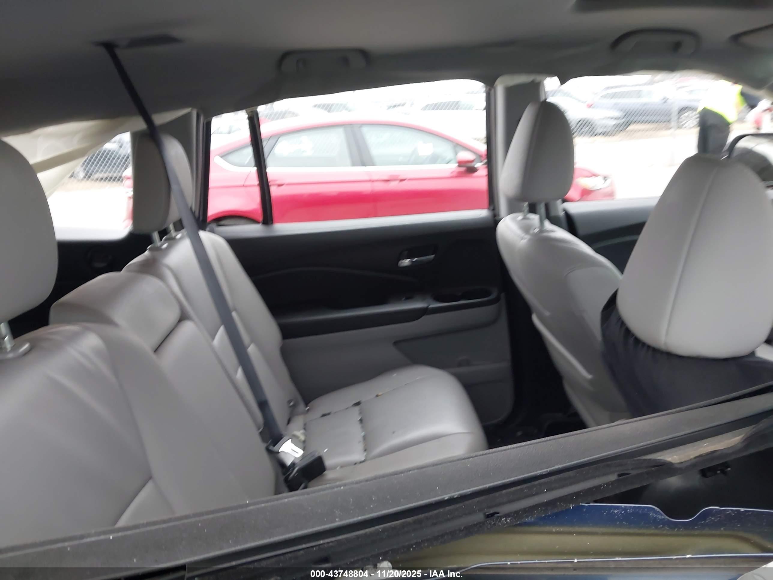 HONDA PILOT image 8