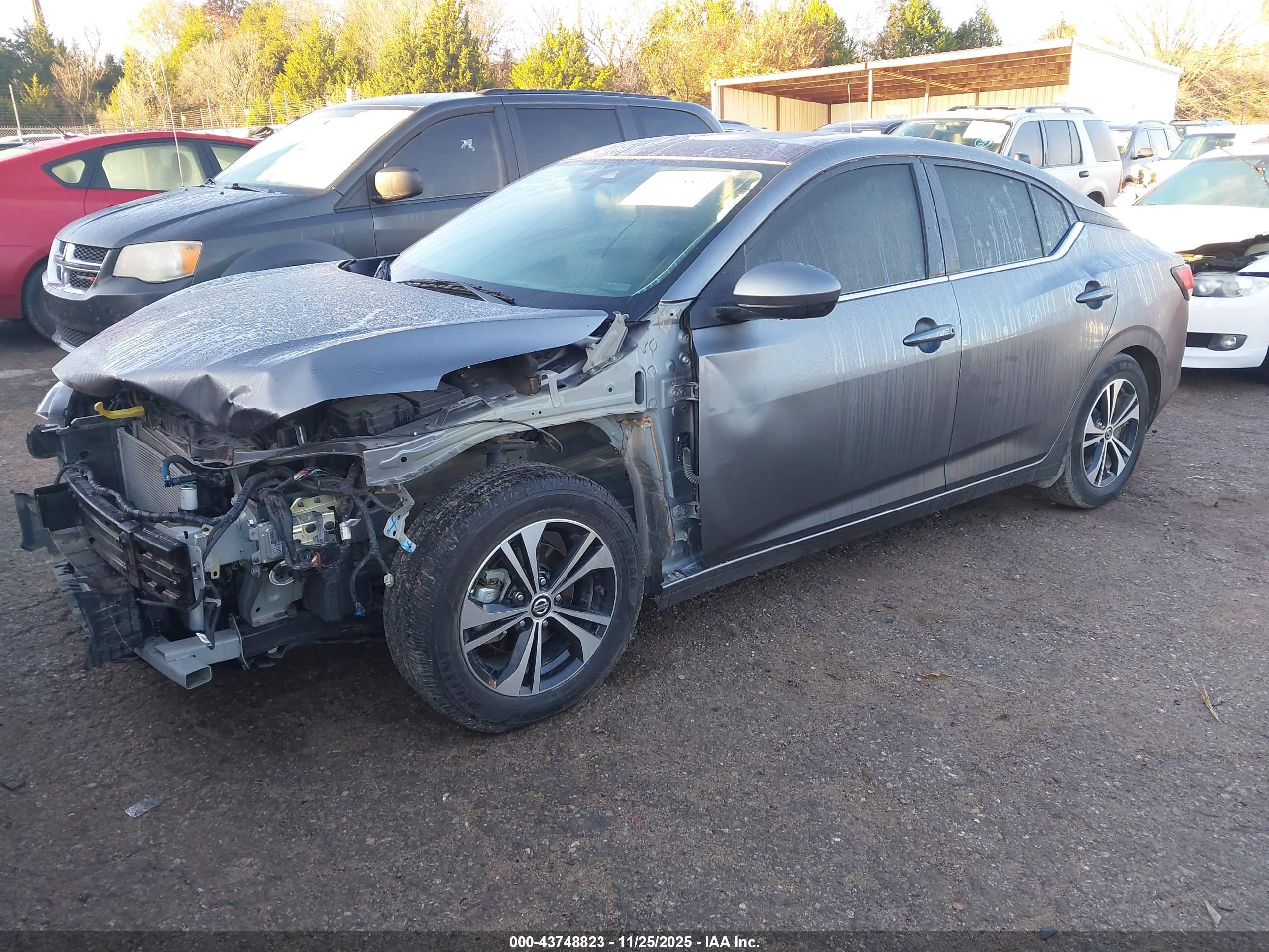 NISSAN SENTRA image 2