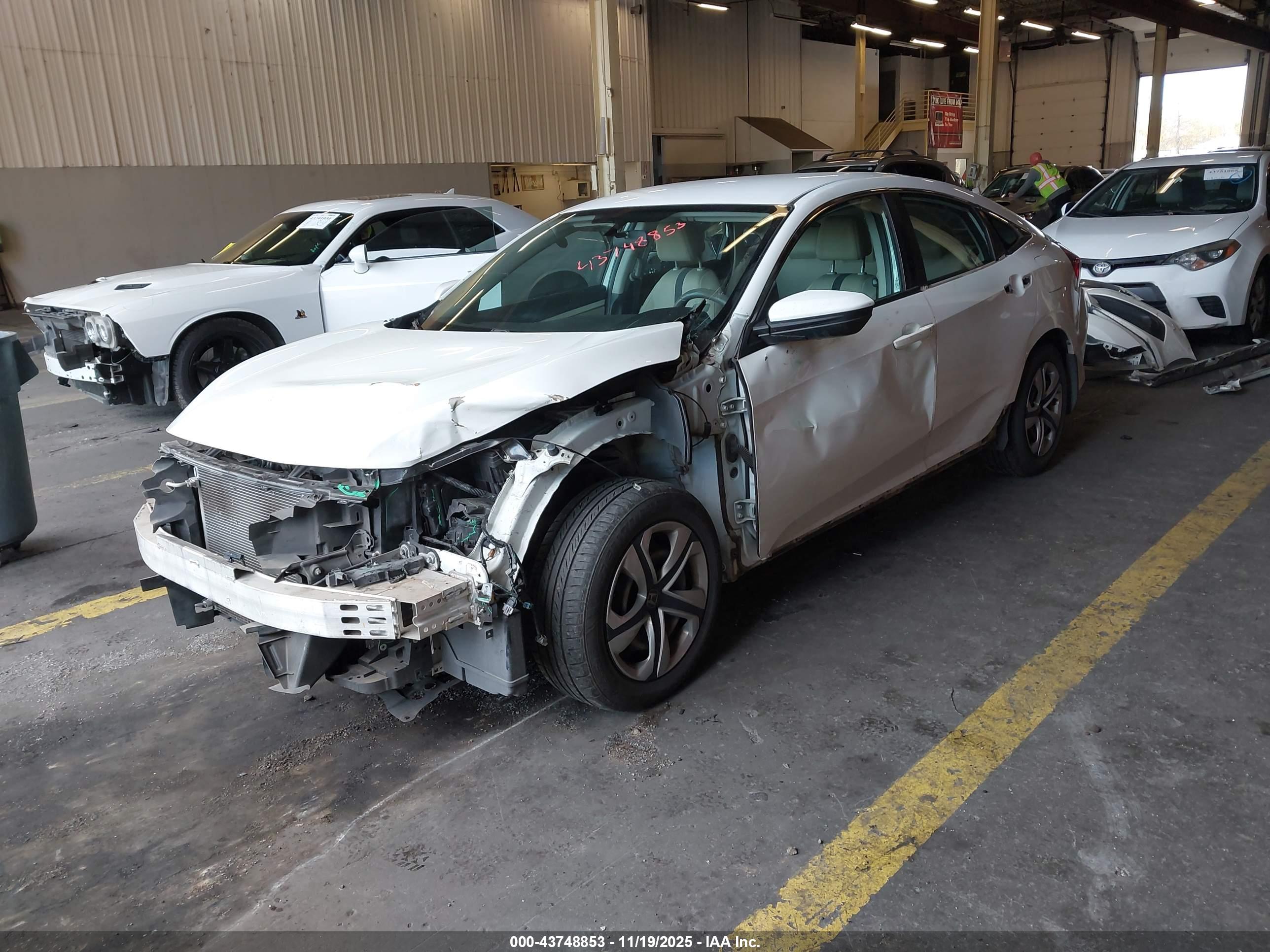 HONDA CIVIC image 2