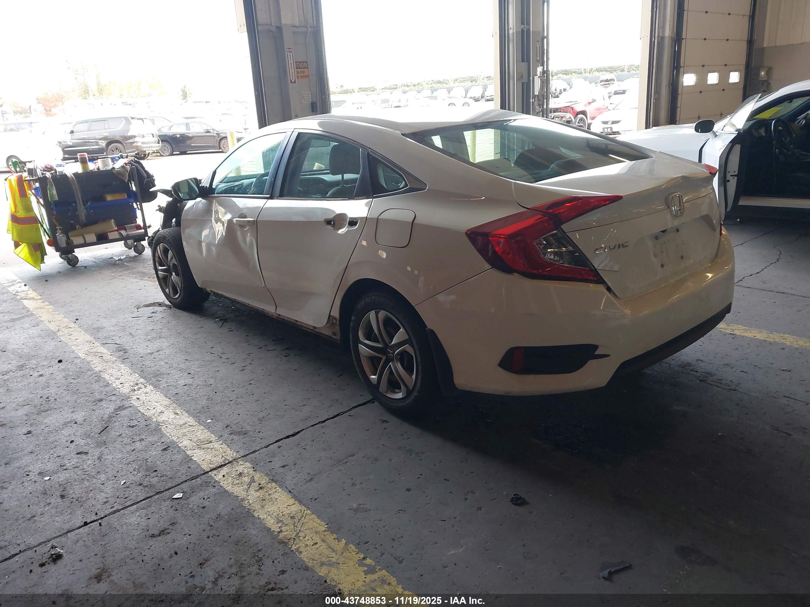 HONDA CIVIC image 3
