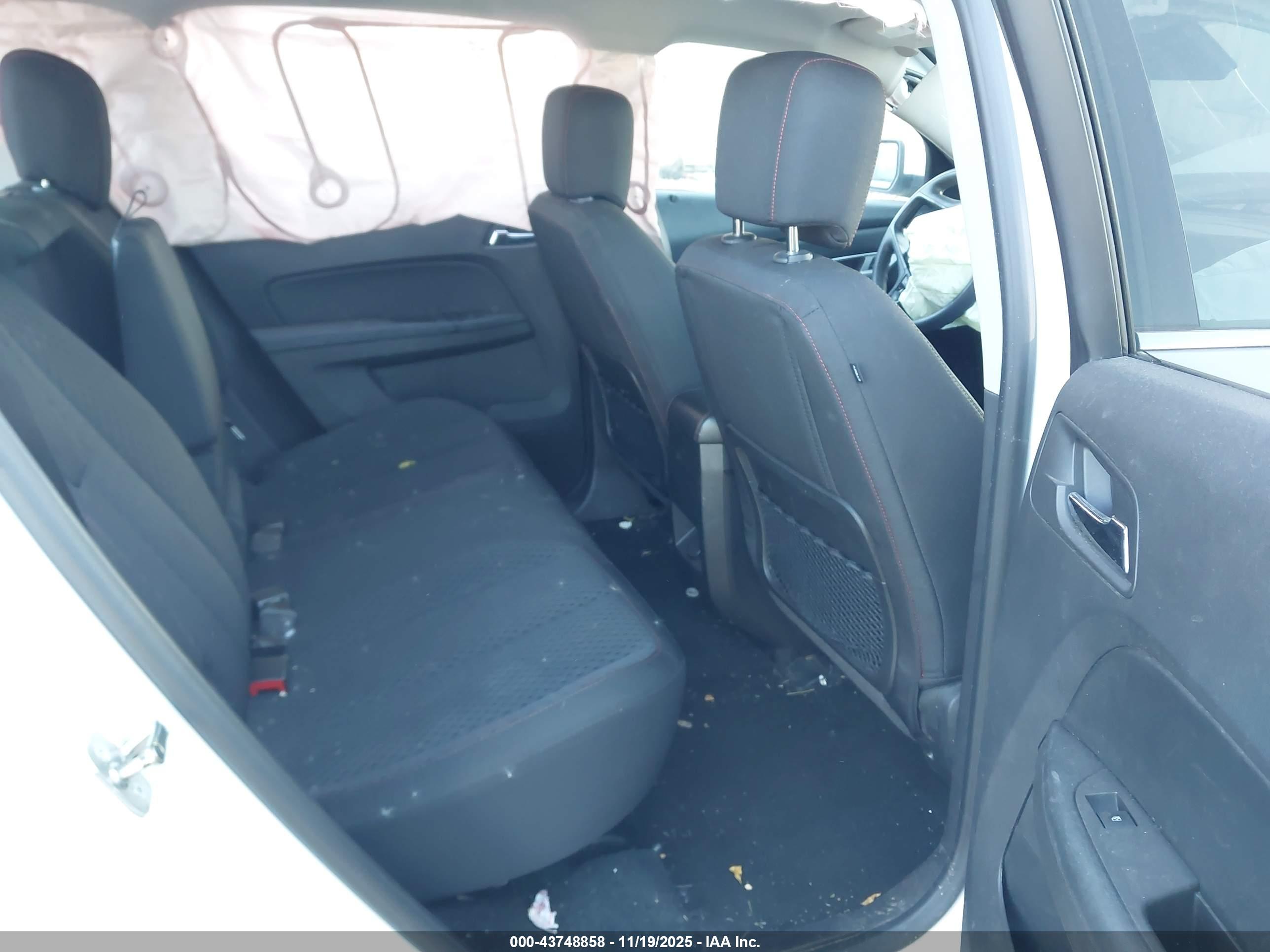 GMC TERRAIN image 8