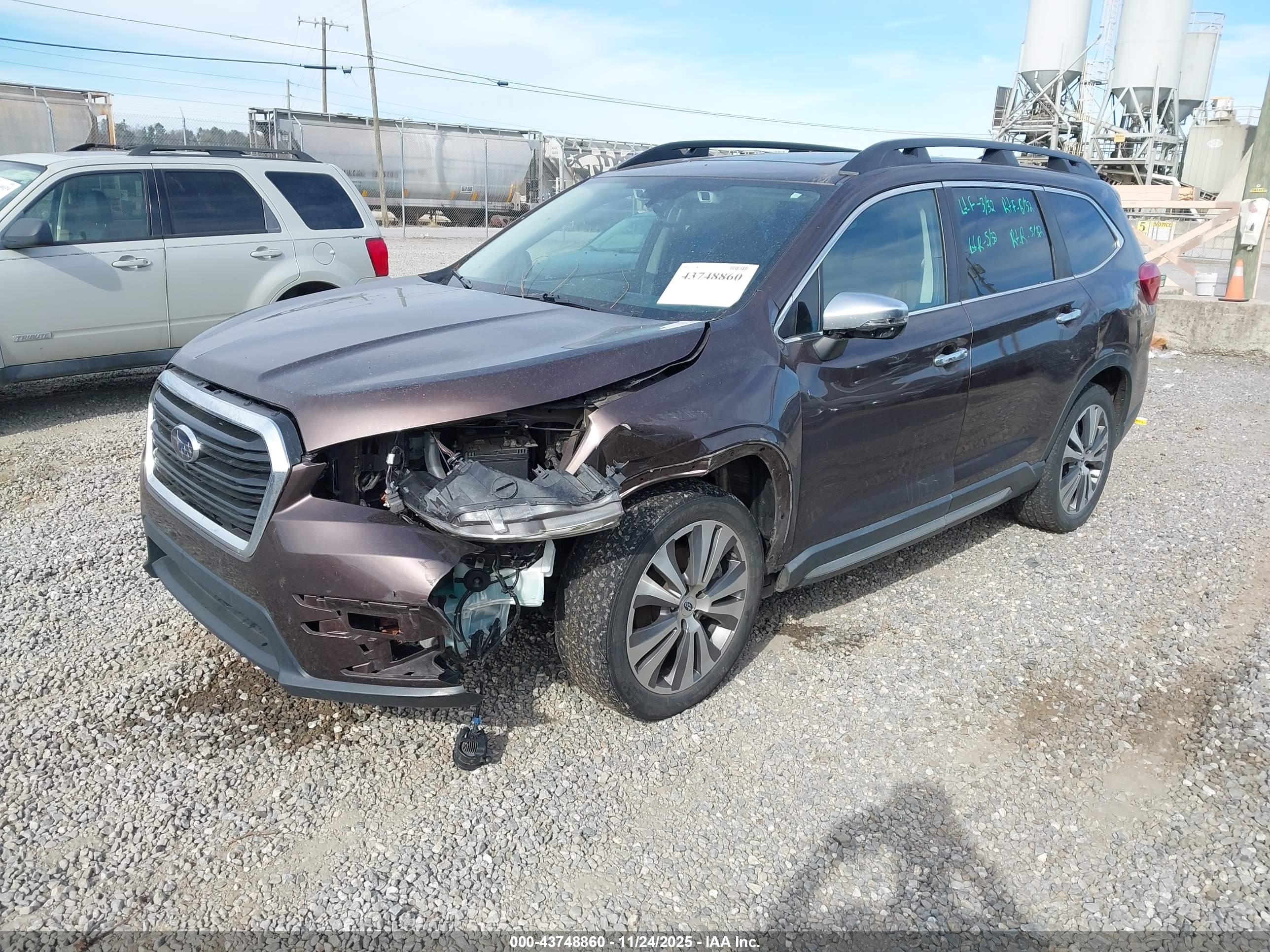 SUBARU ASCENT image 2