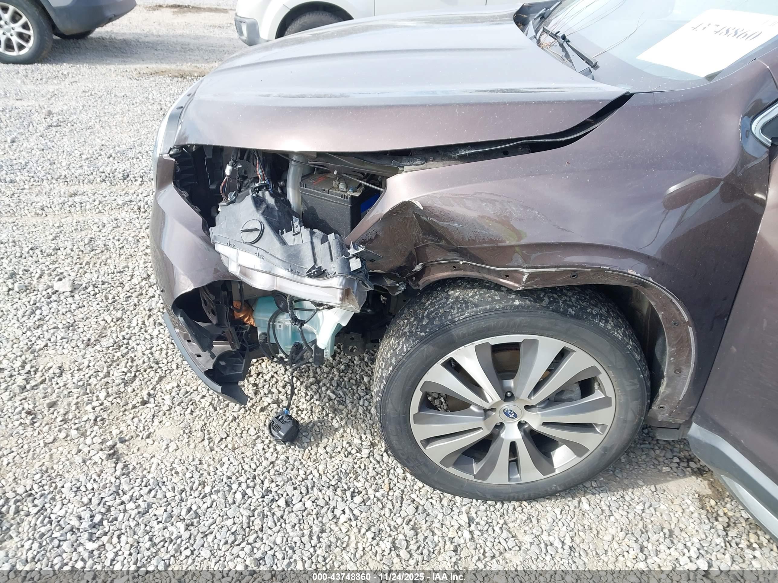 SUBARU ASCENT image 6
