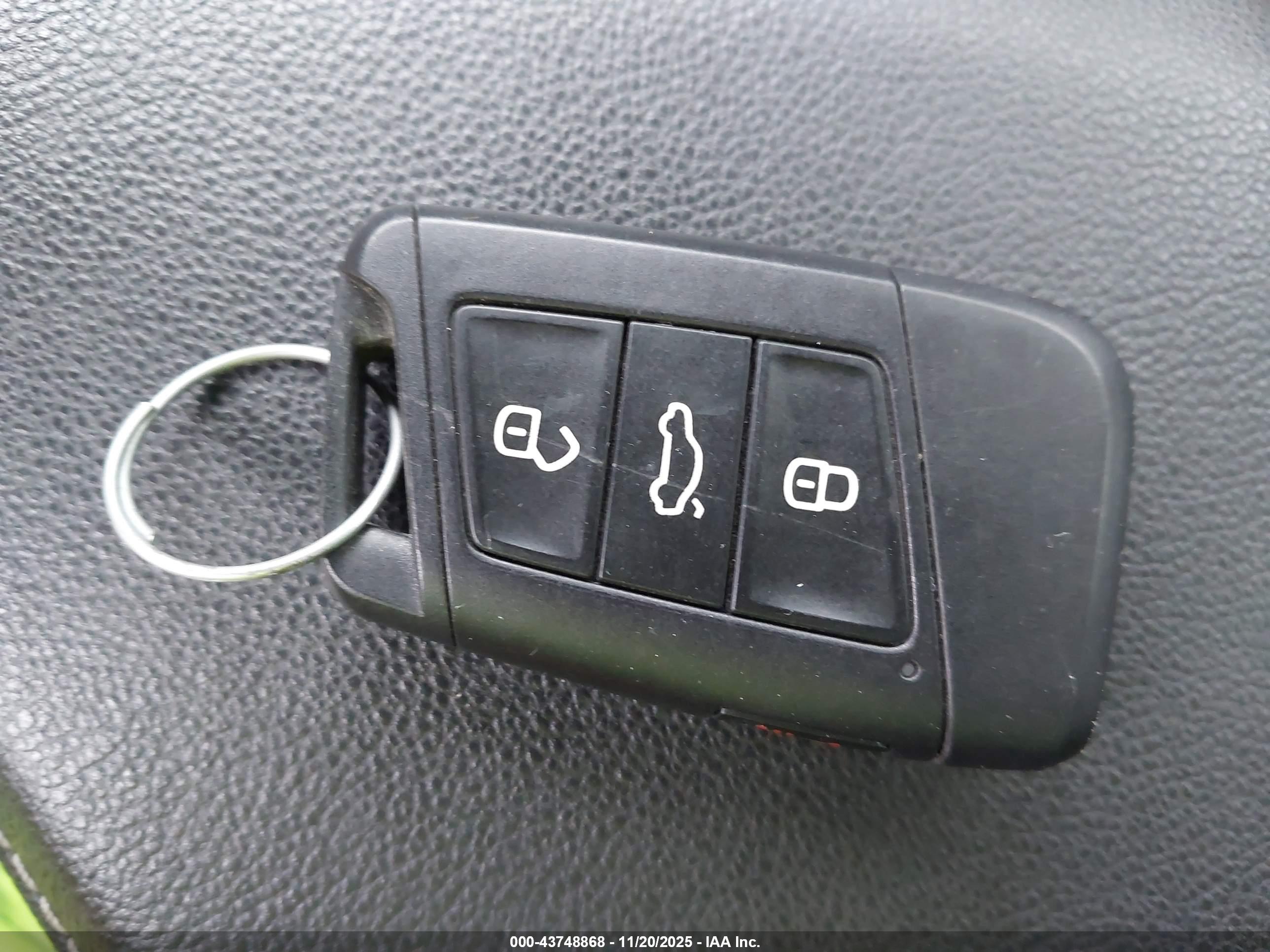 VOLKSWAGEN JETTA image 11