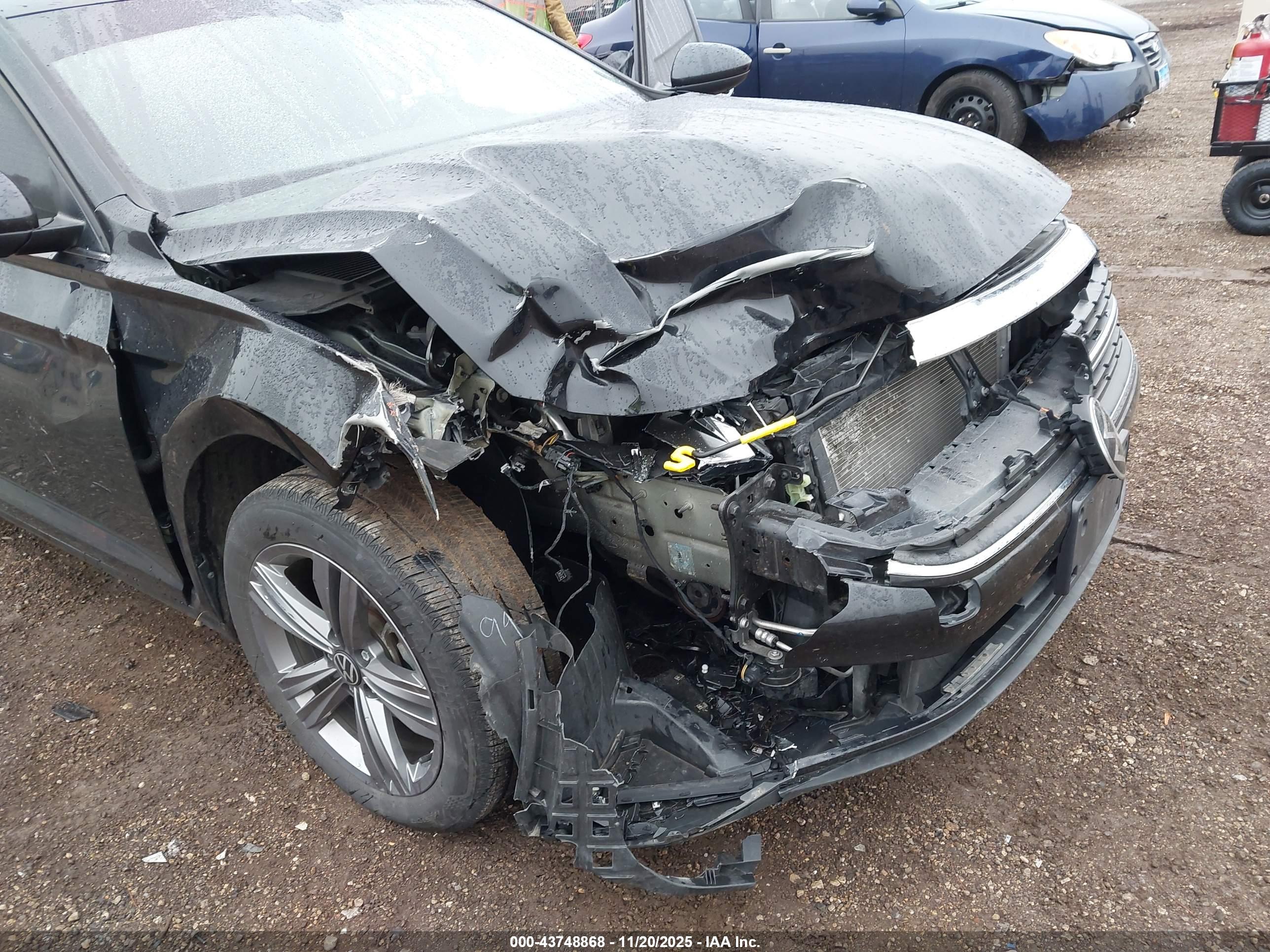 VOLKSWAGEN JETTA image 6