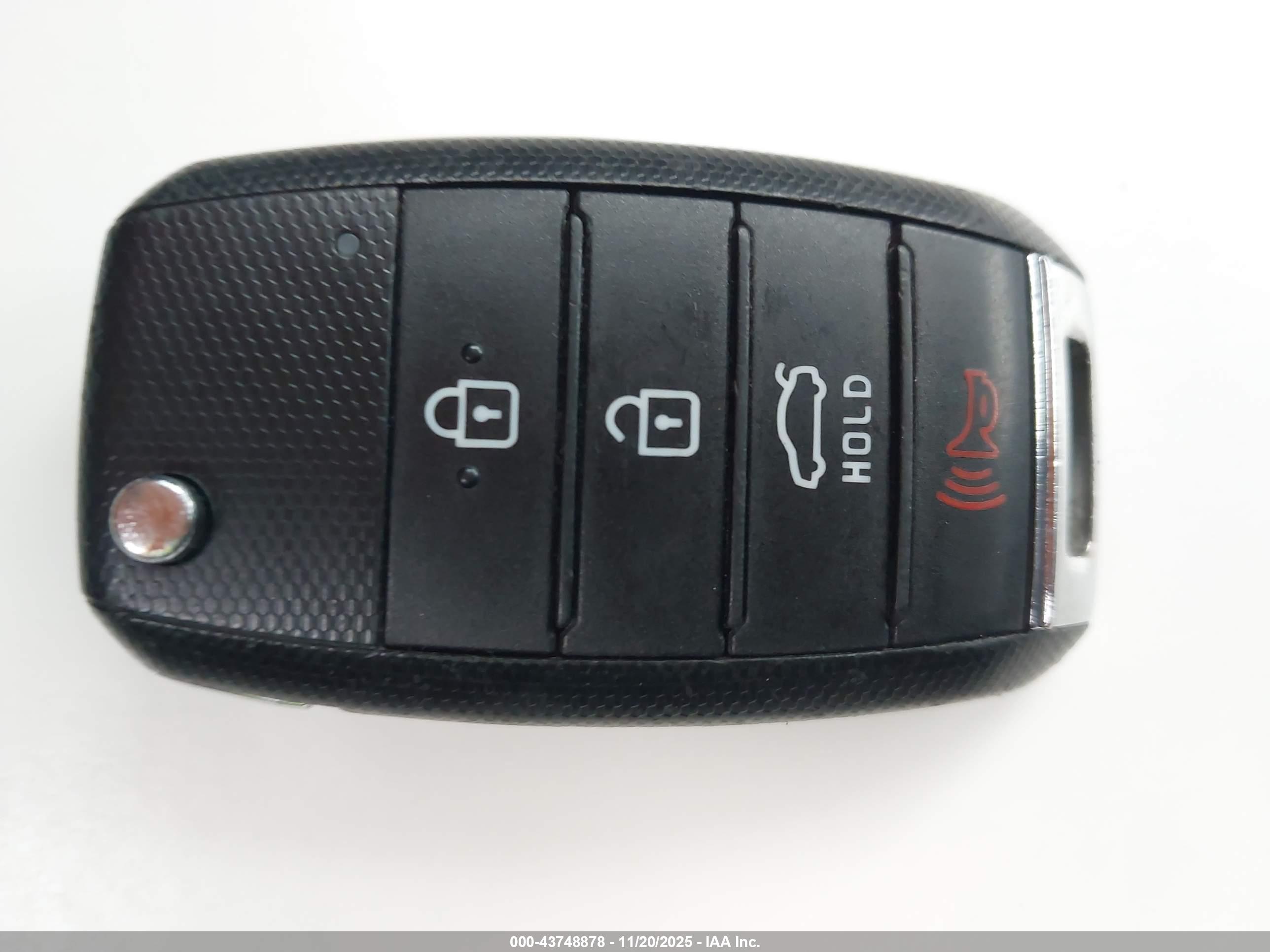 KIA OPTIMA image 11