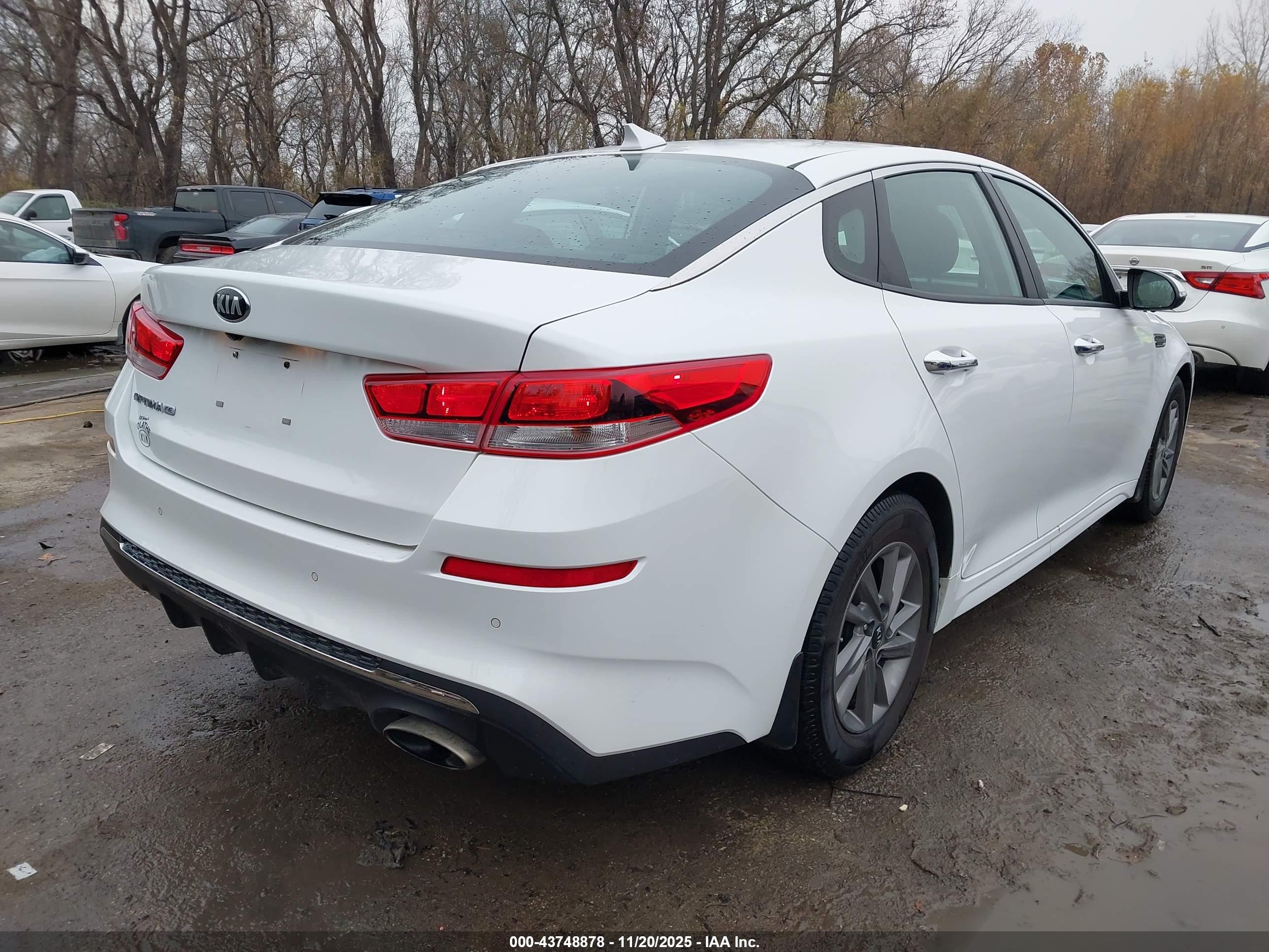 KIA OPTIMA image 4