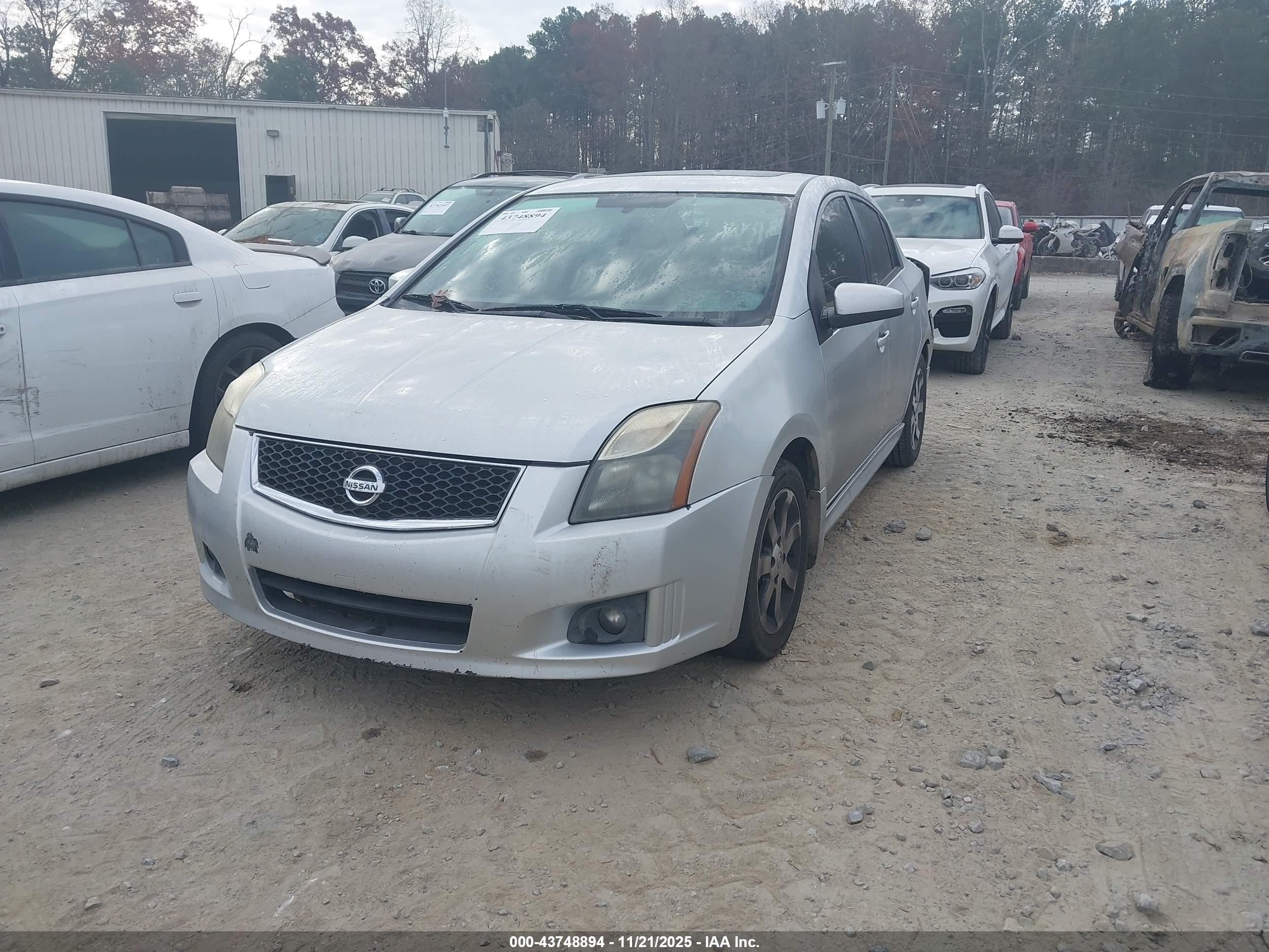 NISSAN SENTRA image 2