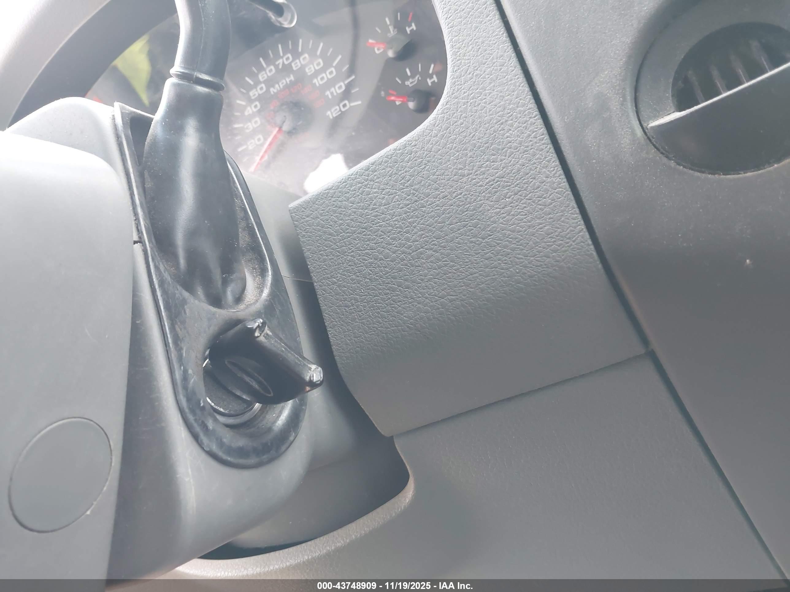 FORD F-150 image 11