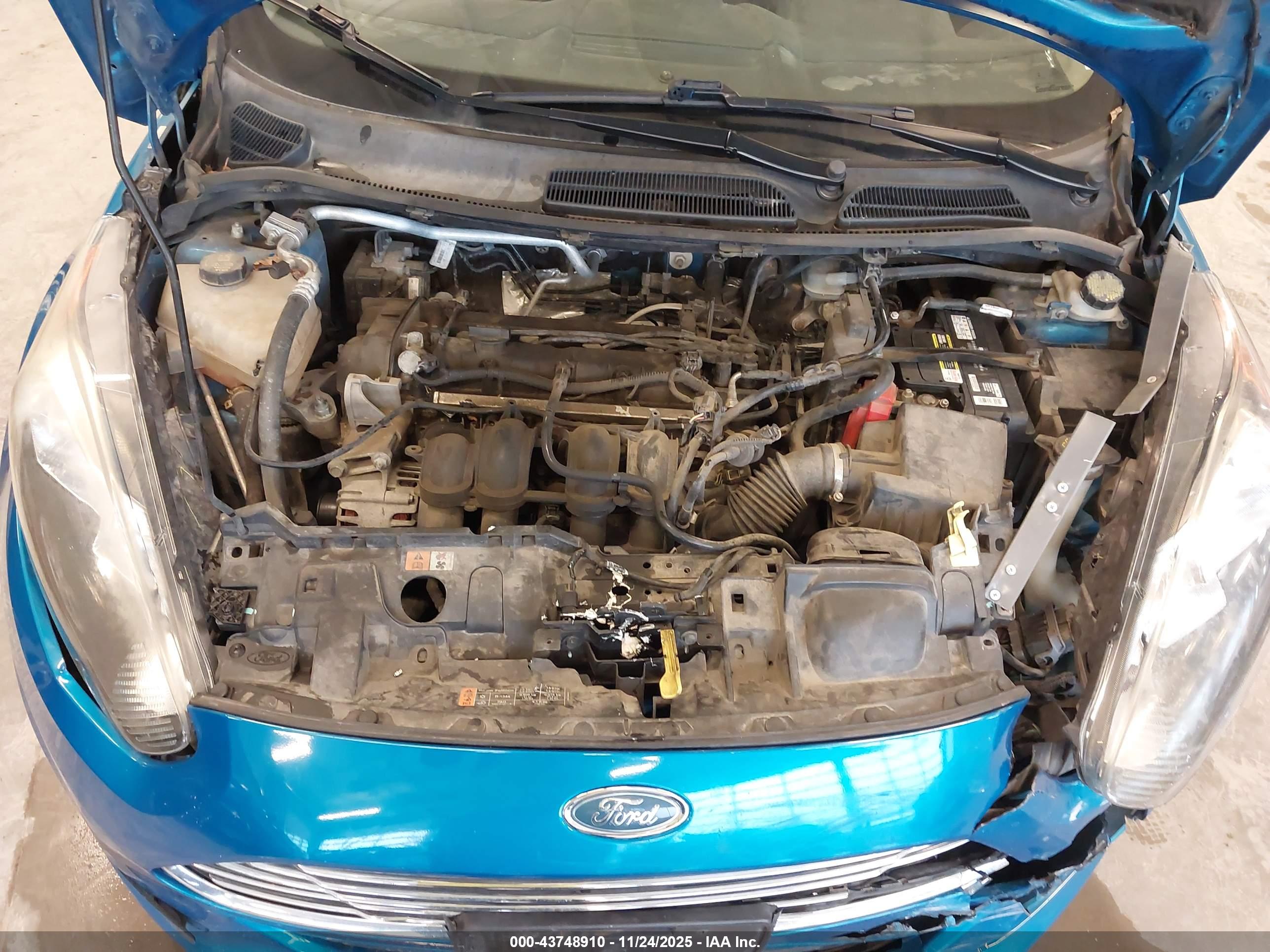 FORD FIESTA image 10
