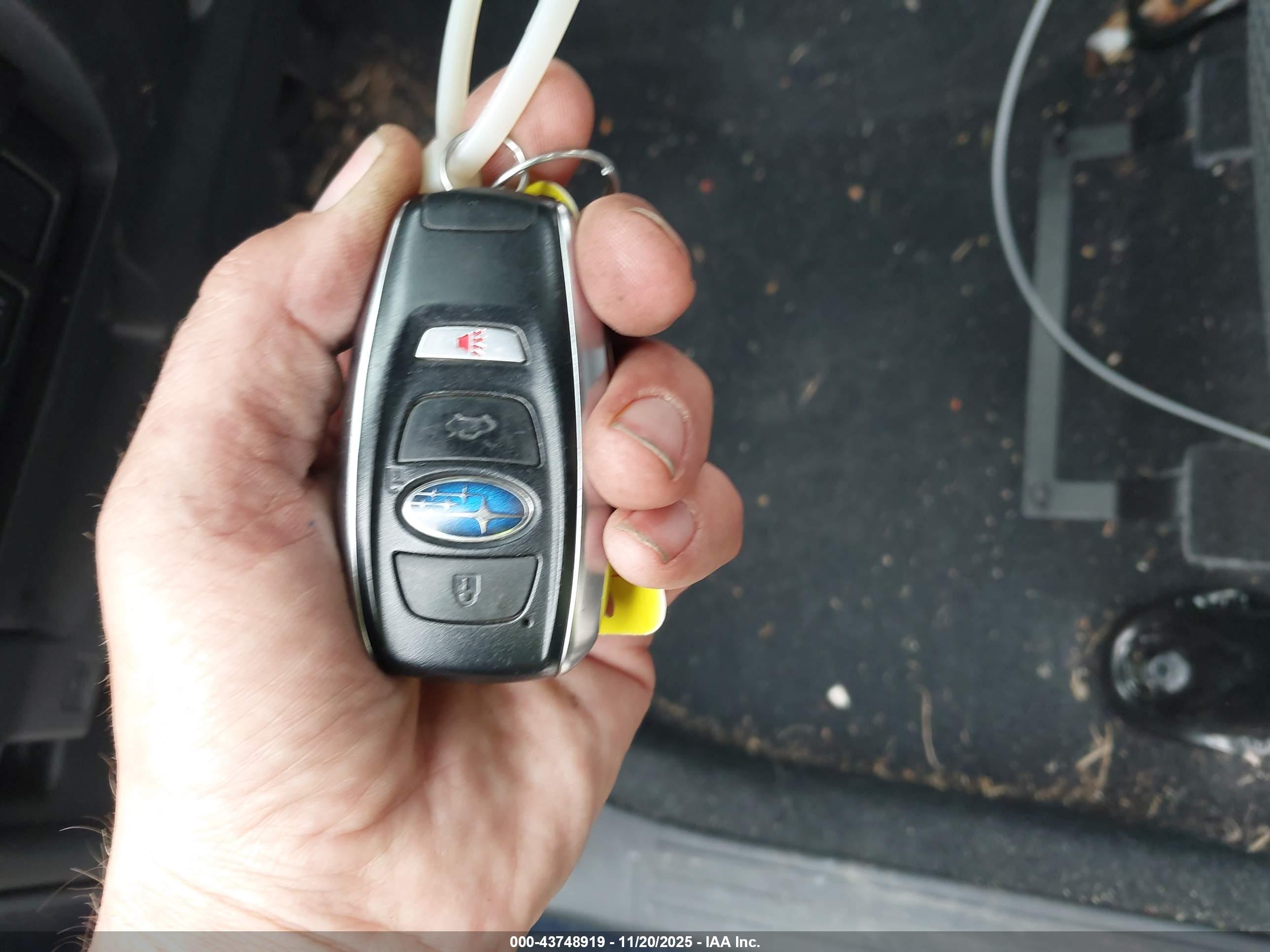 SUBARU FORESTER image 11