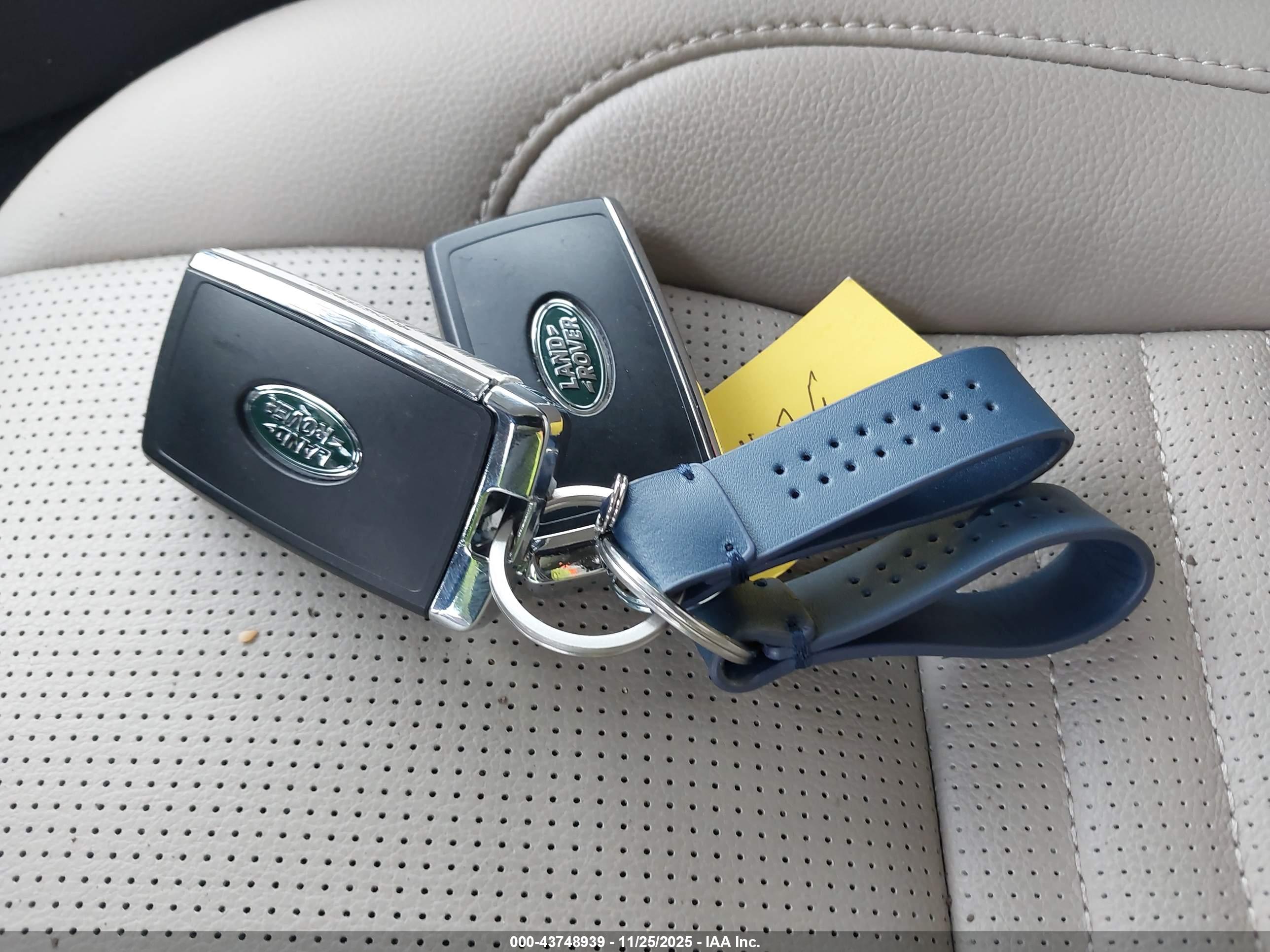 LAND ROVER image 11