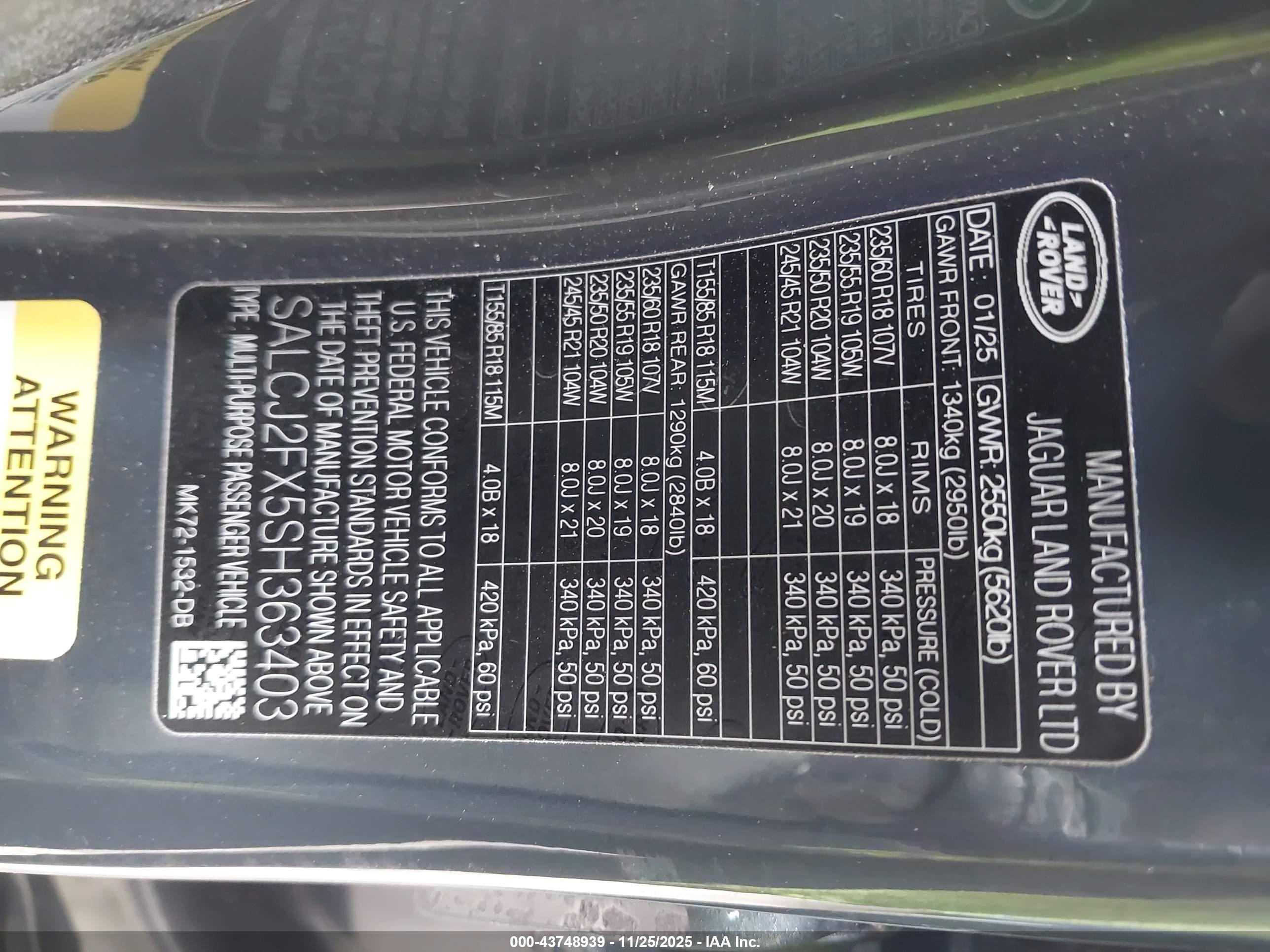 LAND ROVER image 9