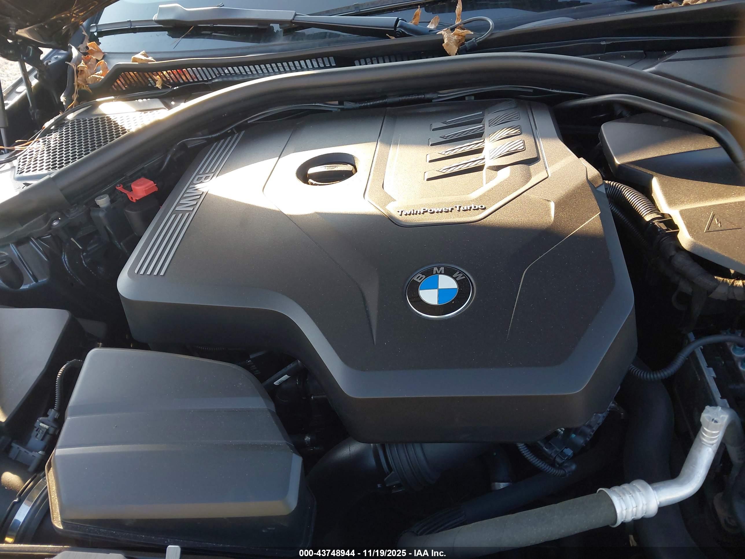 BMW 330I image 10