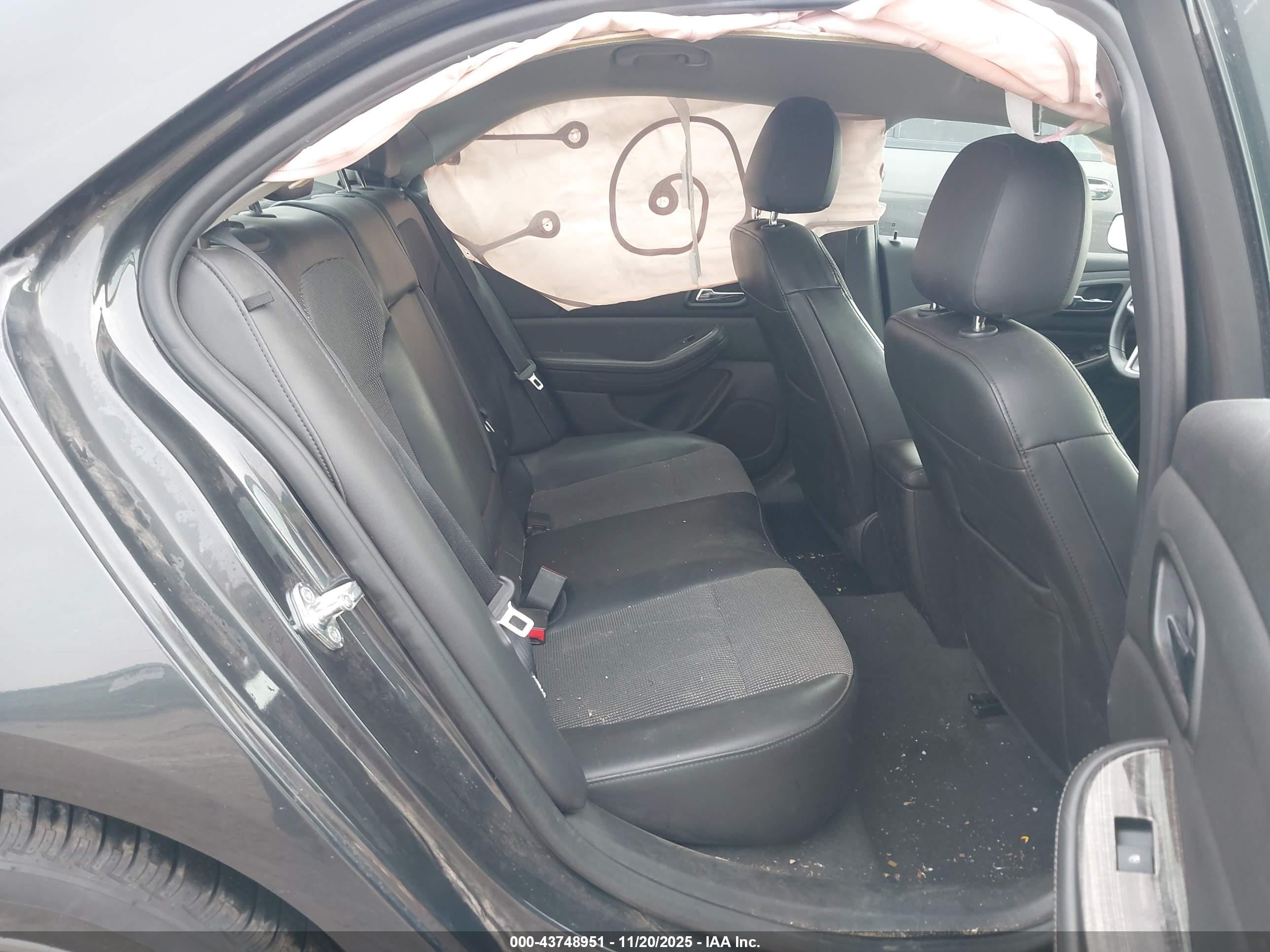 CHEVROLET MALIBU image 8