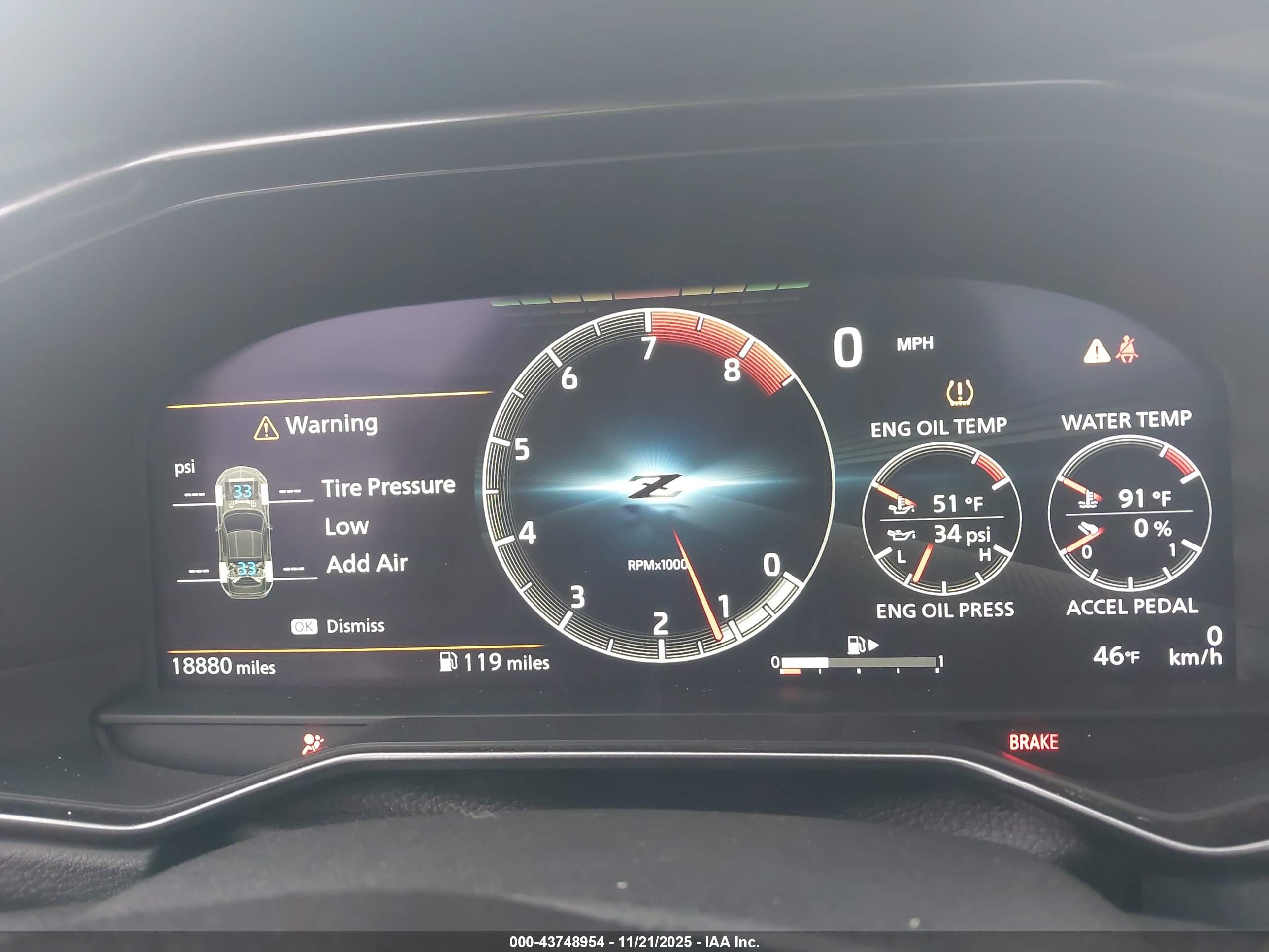 NISSAN Z image 7