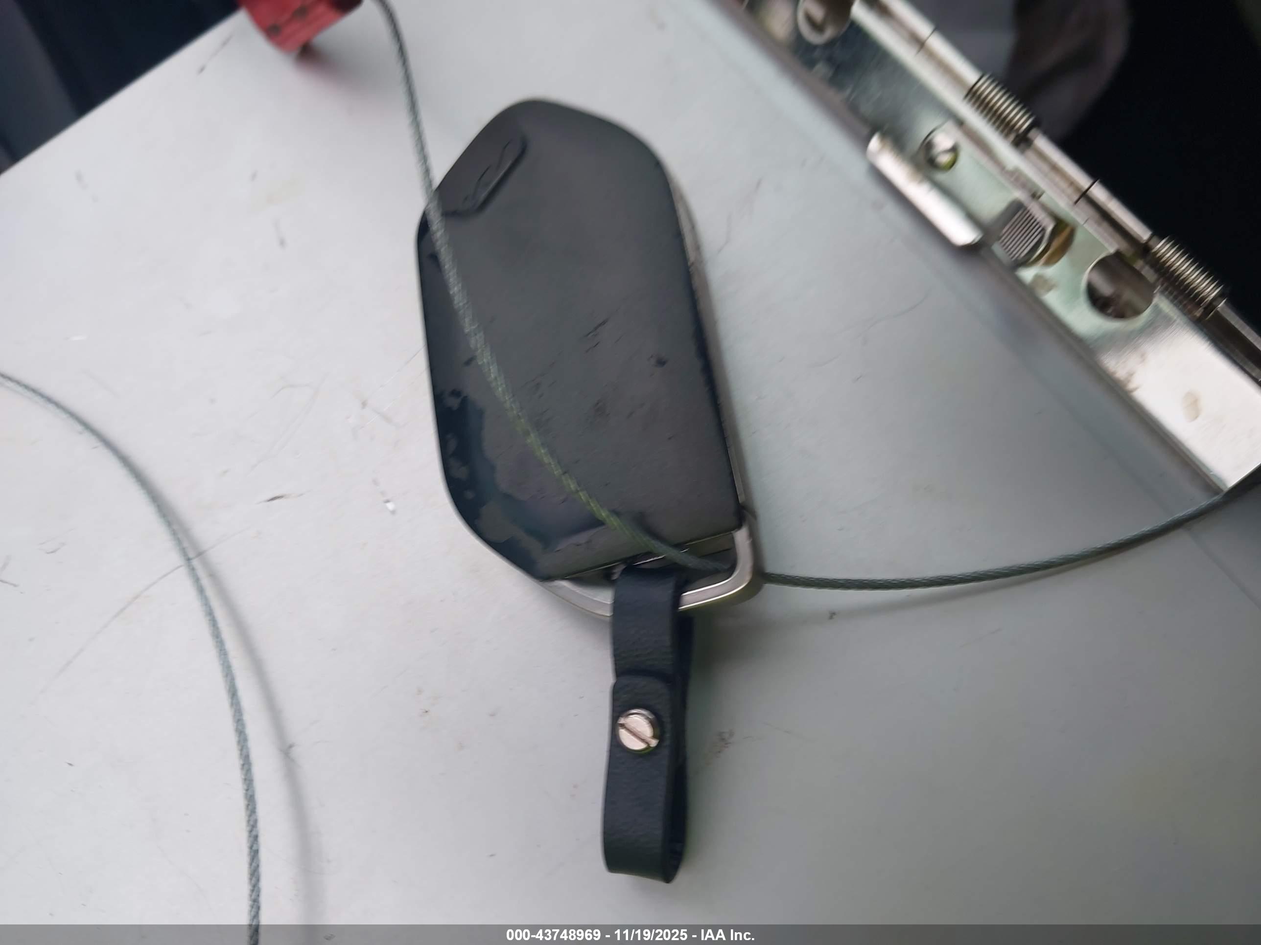 KIA K5 image 11