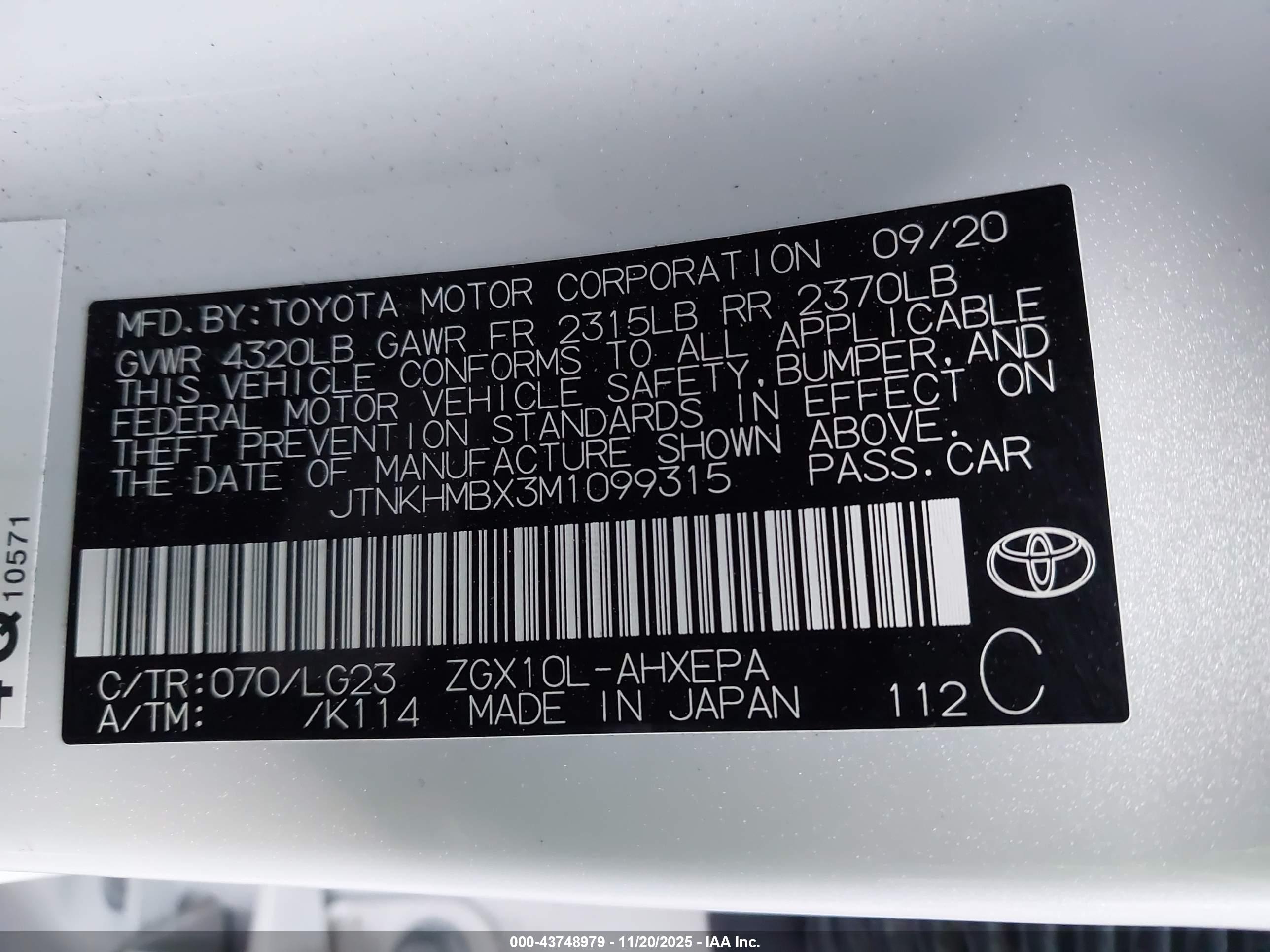 TOYOTA C-HR image 9